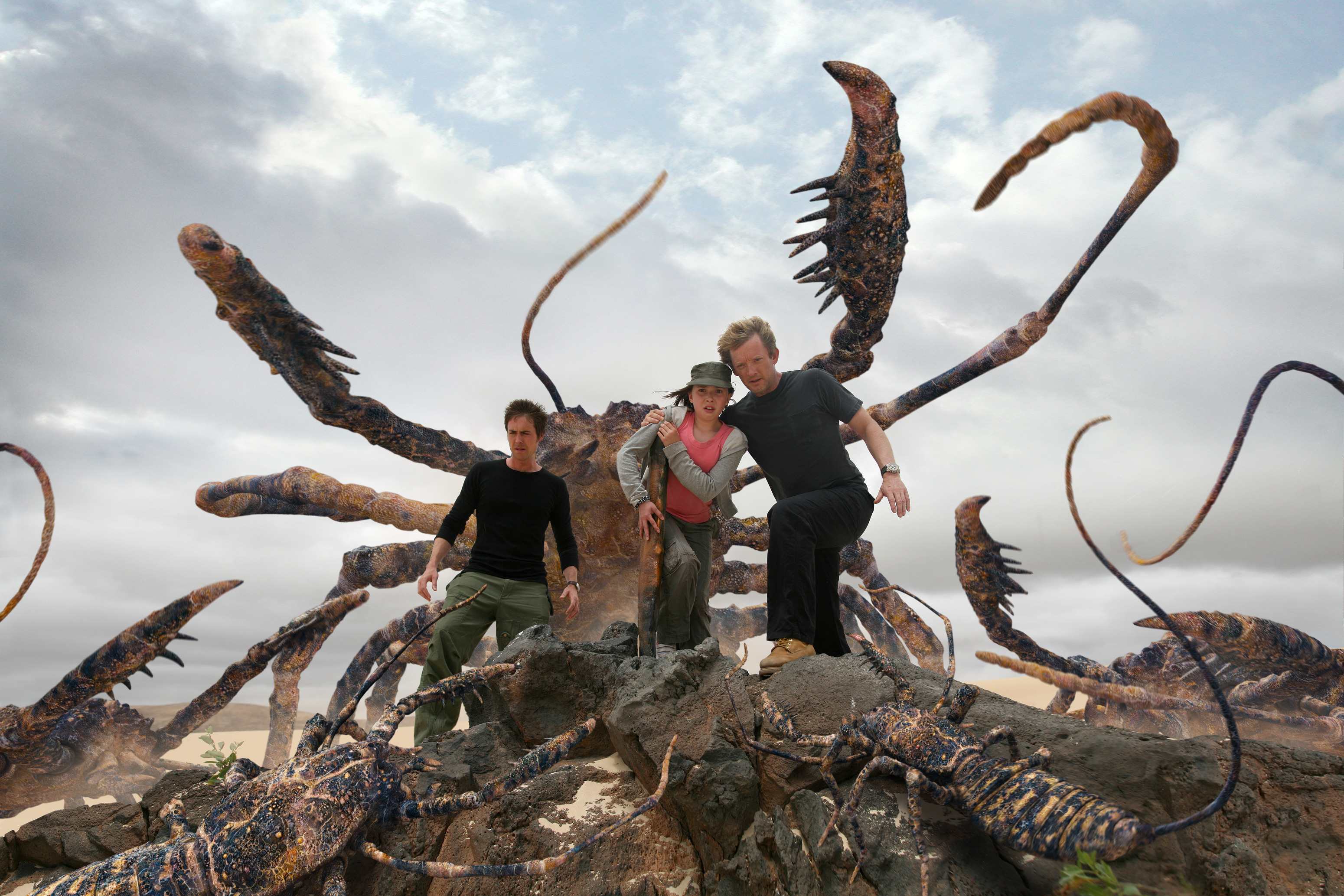 Douglas Henshall with giant scorpions HD Wallpaper