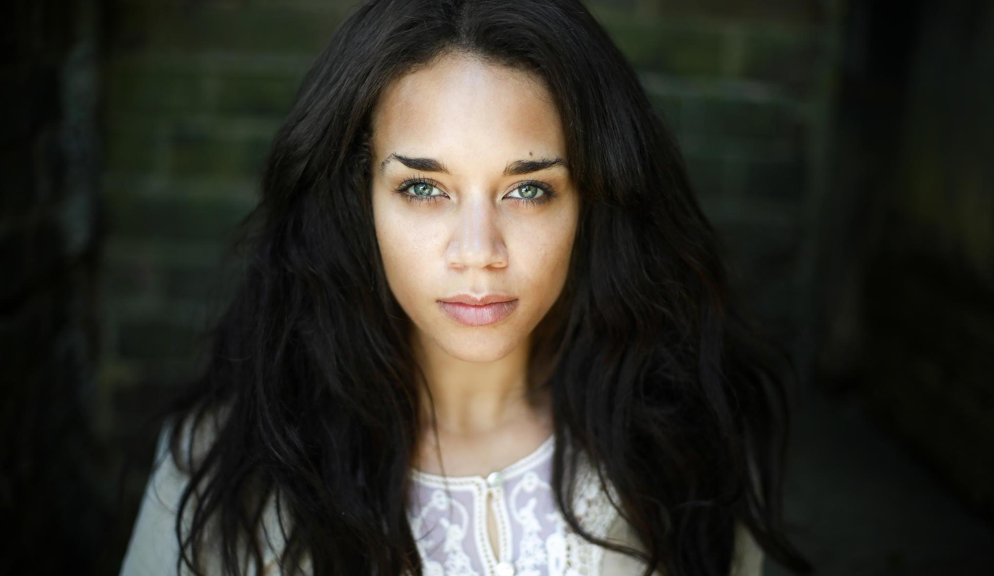 Hannah John-Kamen HD Wallpaper