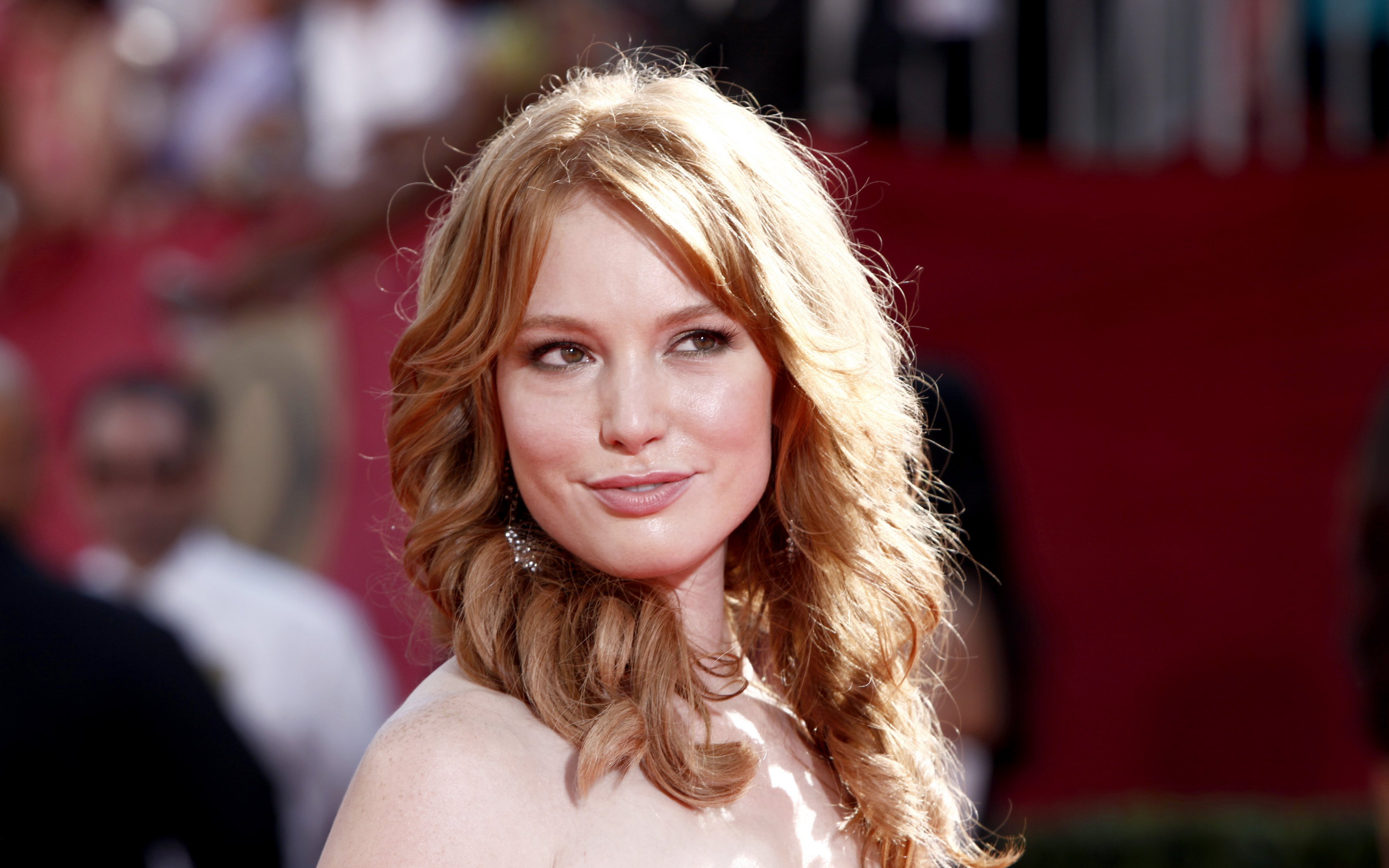 Alicia Witt at an event HD Wallpaper