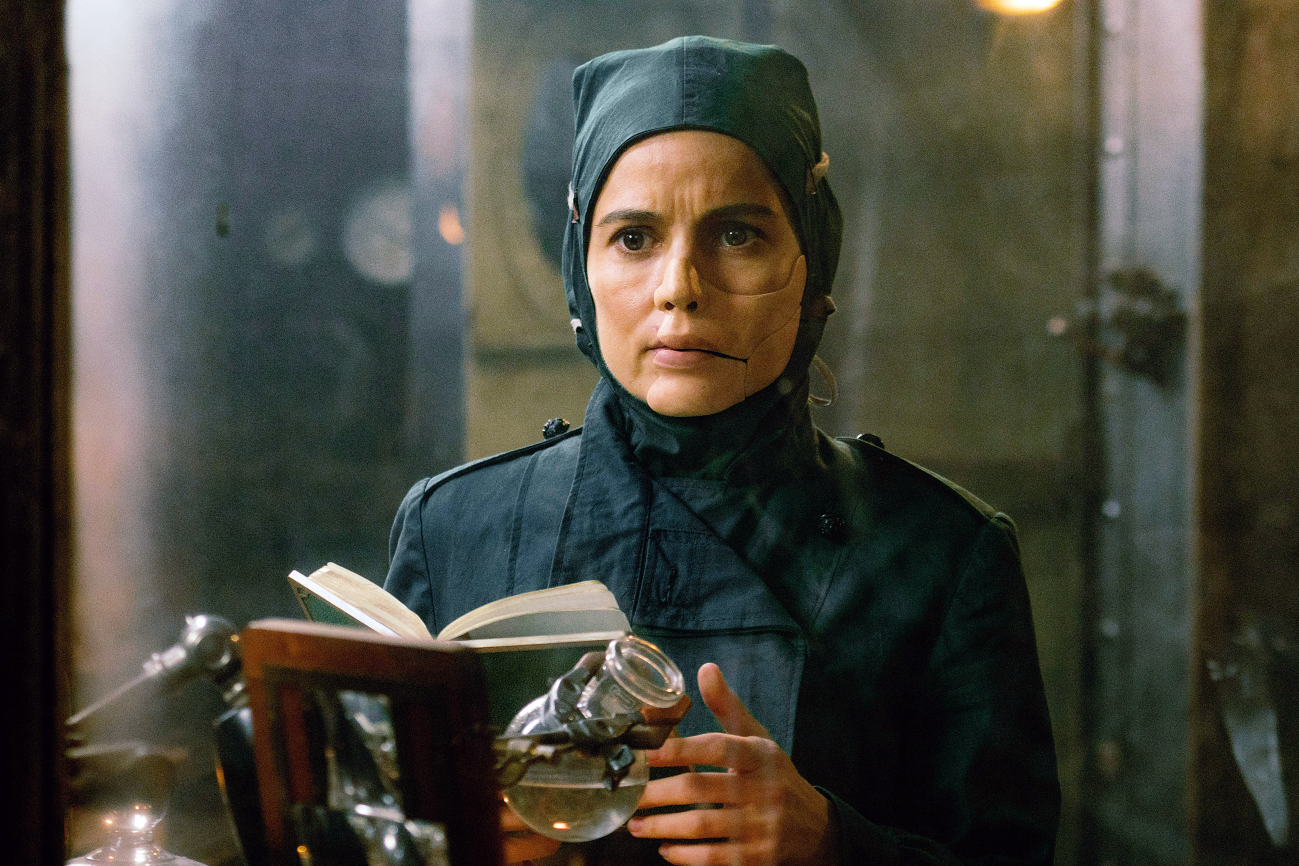 Elena Anaya as a character with facial prosthetics HD Wallpaper