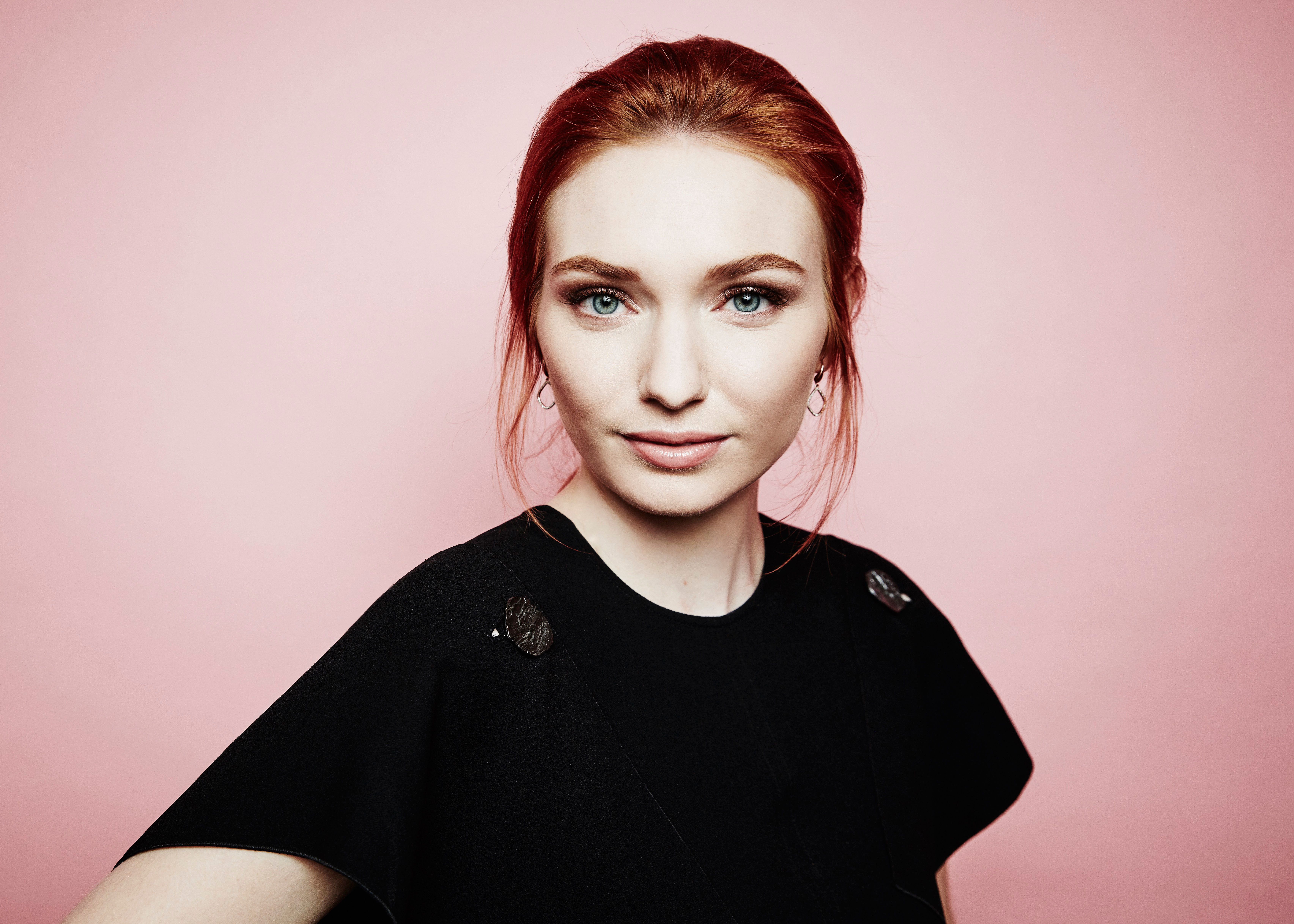 Eleanor Tomlinson HD Wallpaper