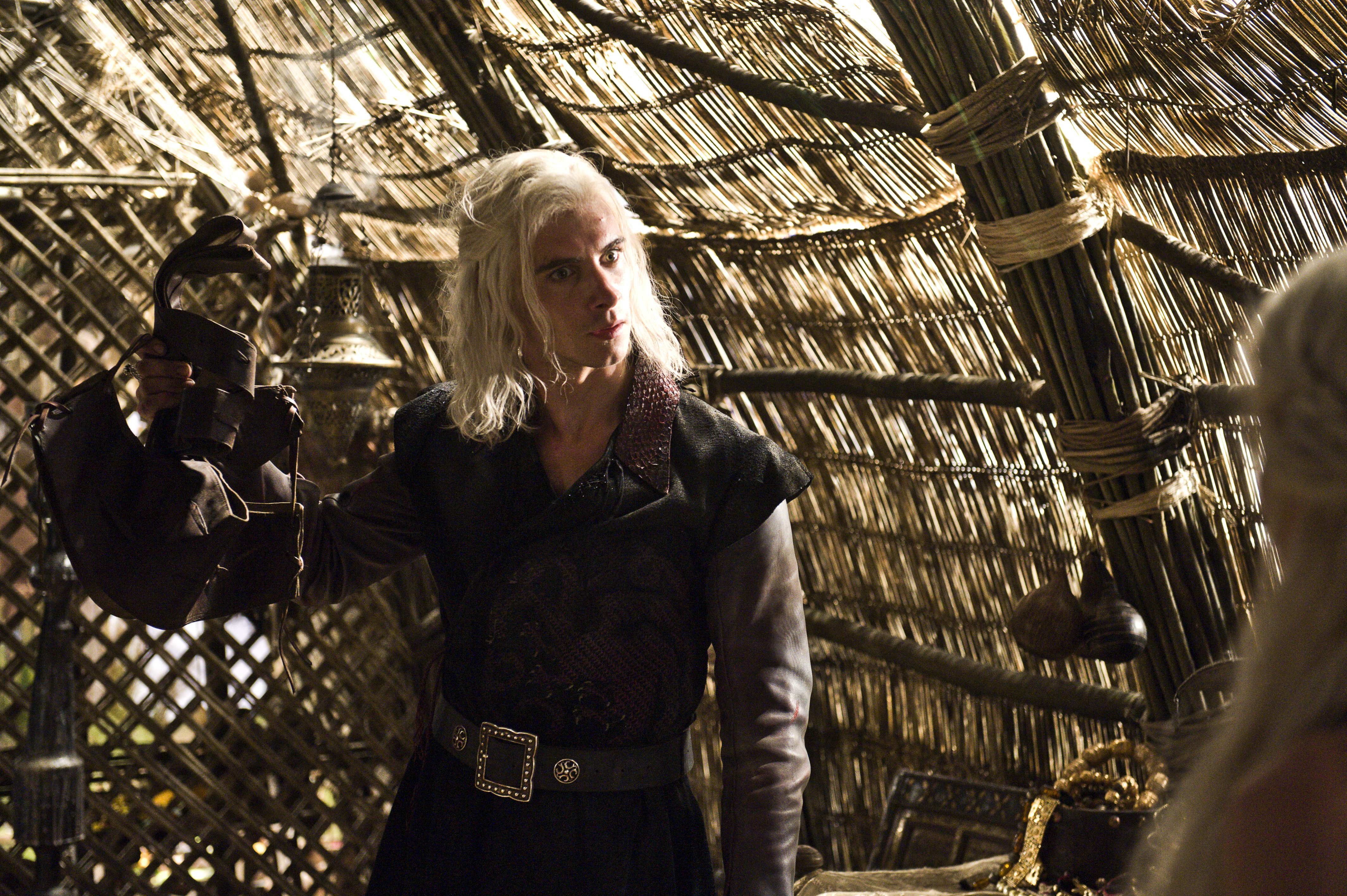 Harry Lloyd in Game of Thrones HD Wallpaper