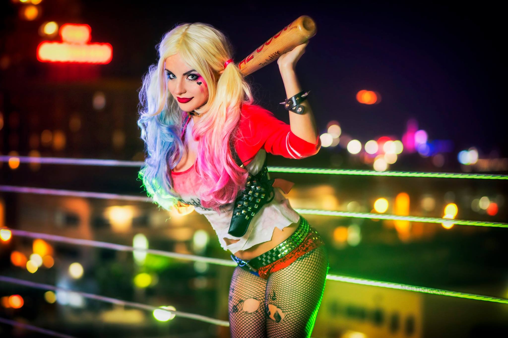 Harley Quinn with baseball bat at night HD Wallpaper