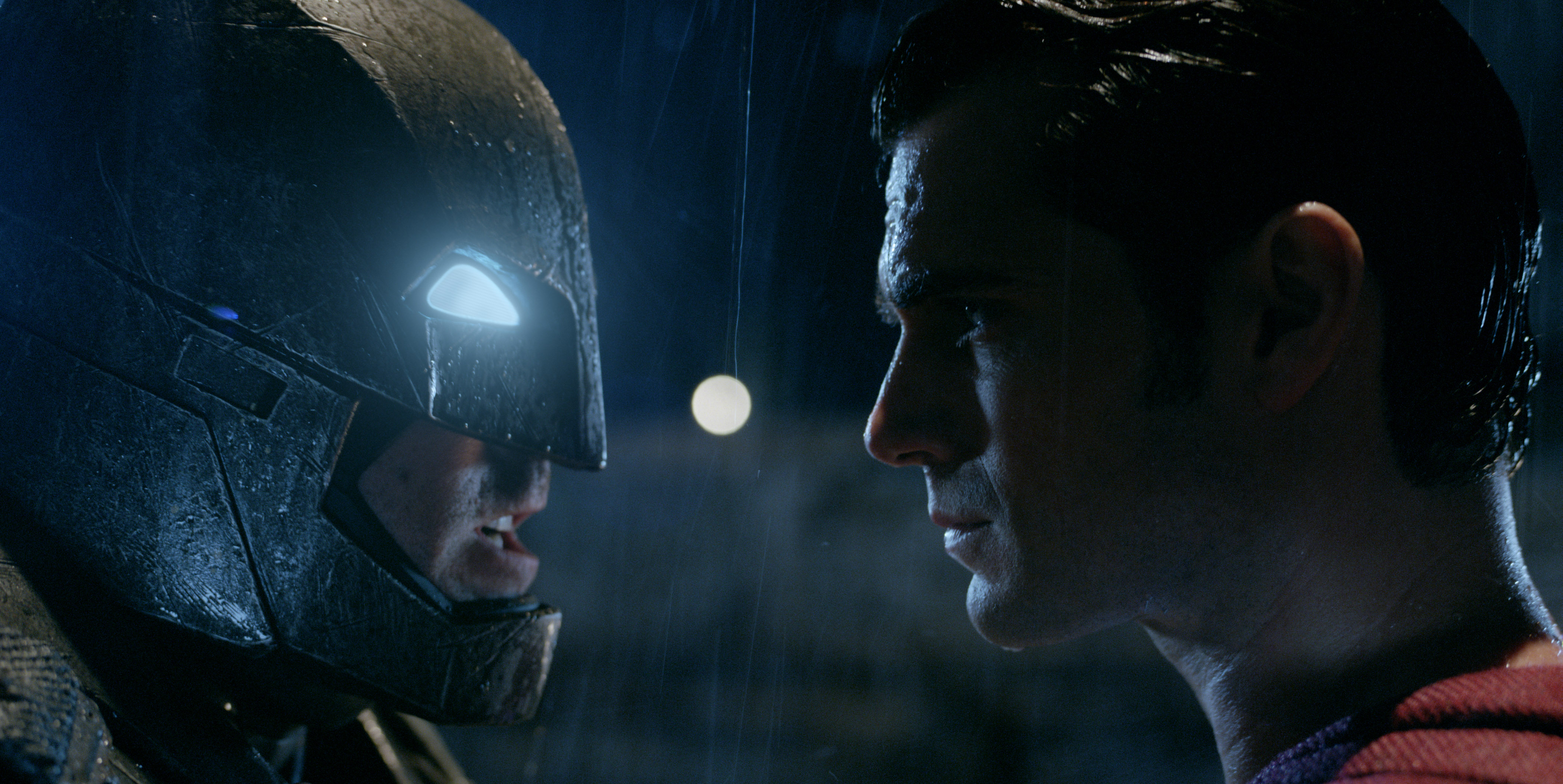 Batman in Batsuit vs Superman HD Wallpaper