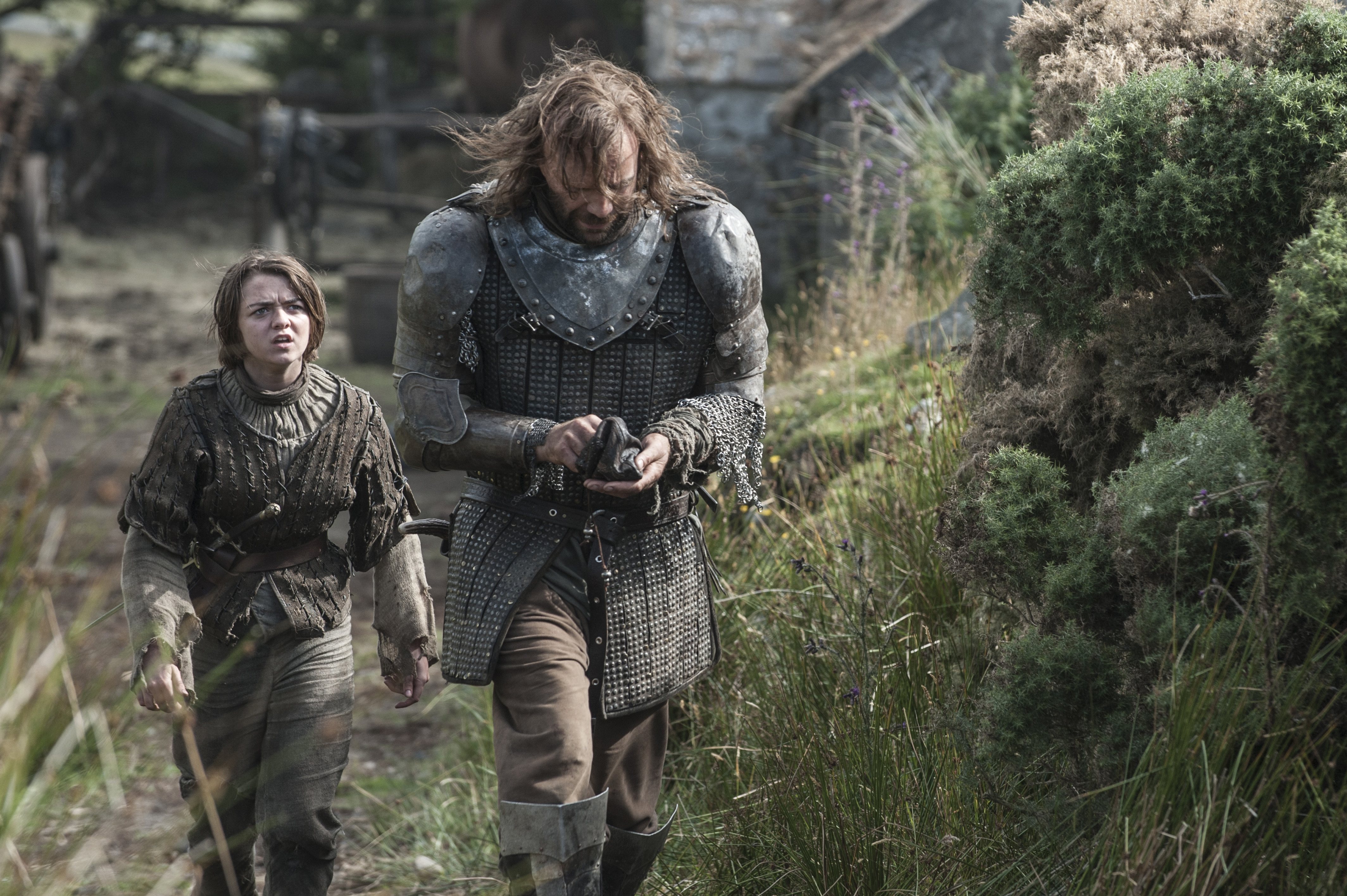 Arya Stark and The Hound walking HD Wallpaper
