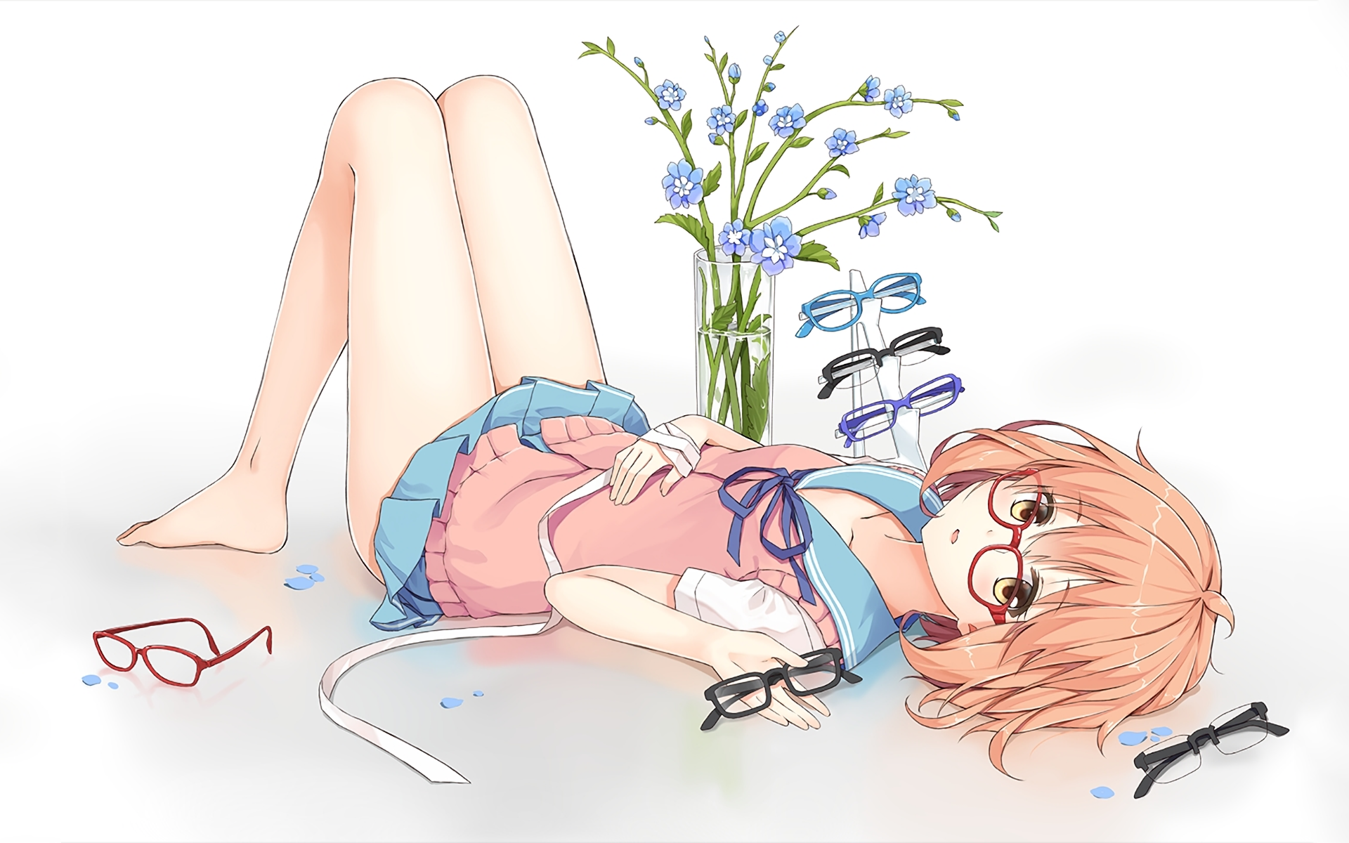 Mirai Kuriyama with glasses HD Wallpaper