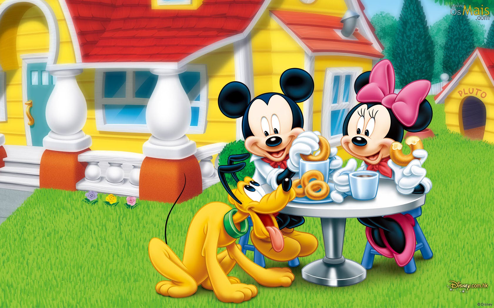 Mickey Mouse and Minnie Mouse with Pluto HD Wallpaper