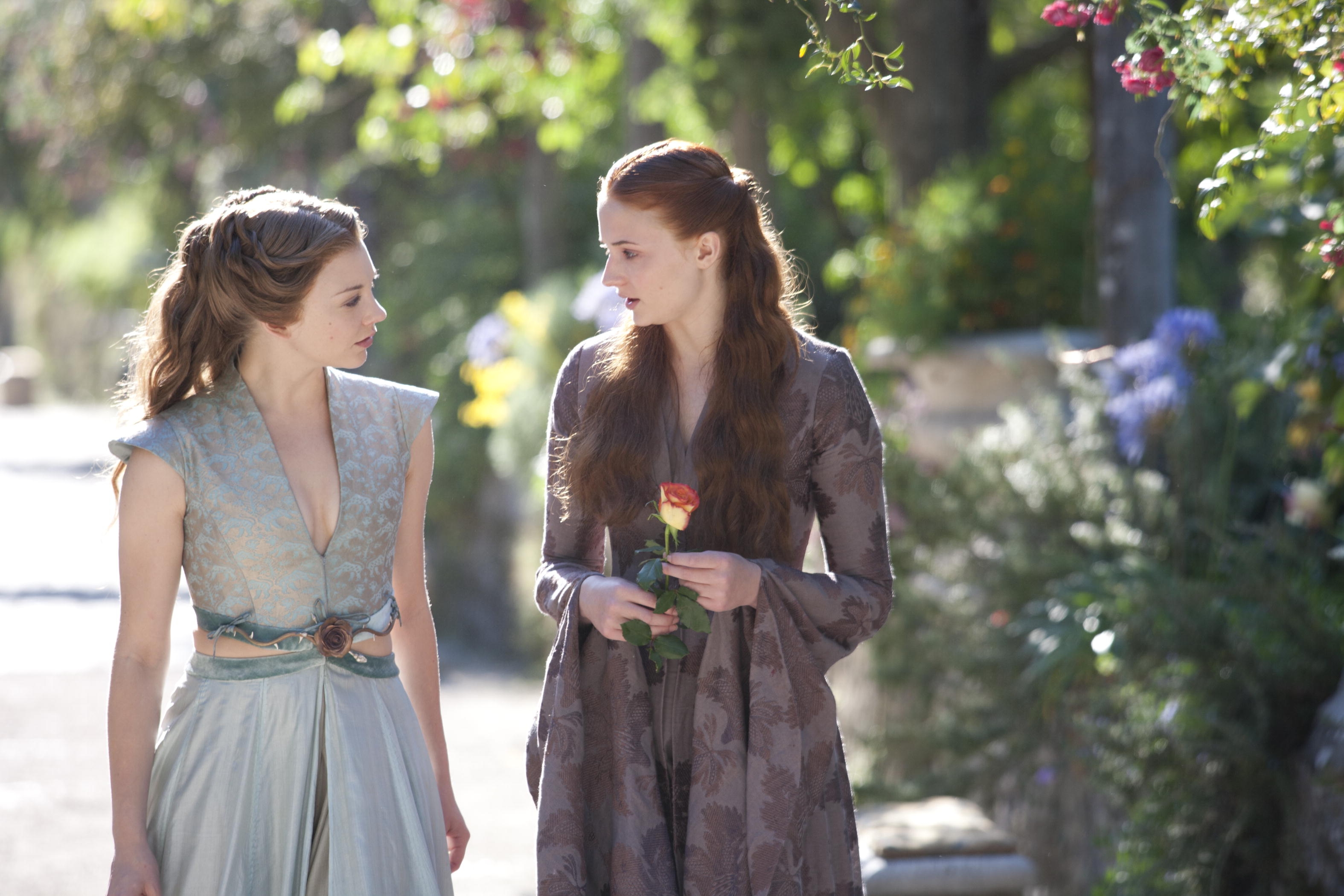 Sansa Stark and Margaery Tyrell in Game of Thrones HD Wallpaper