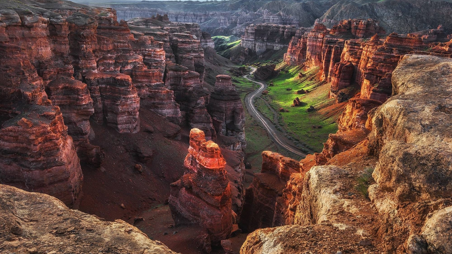 Charyn Canyon road and green valley HD Wallpaper