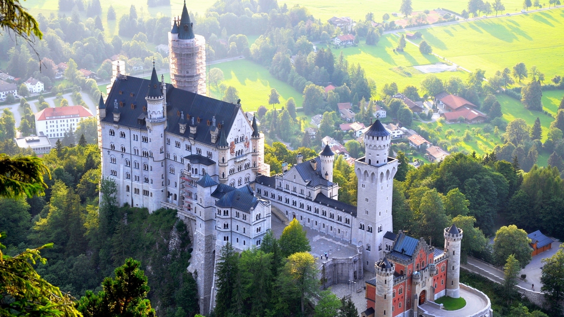 Neuschwanstein Castle in Bavaria, Germany HD Wallpaper