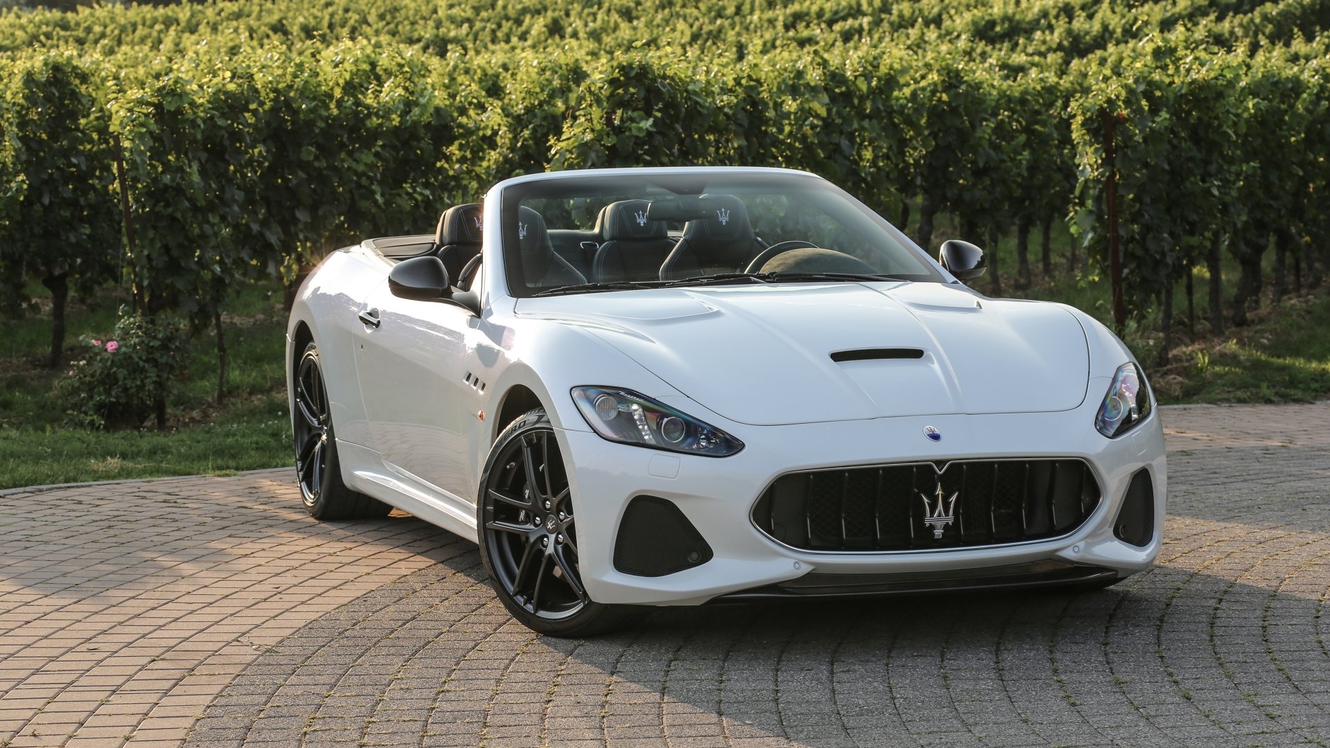 White Maserati GranCabrio Convertible Car HD Wallpaper