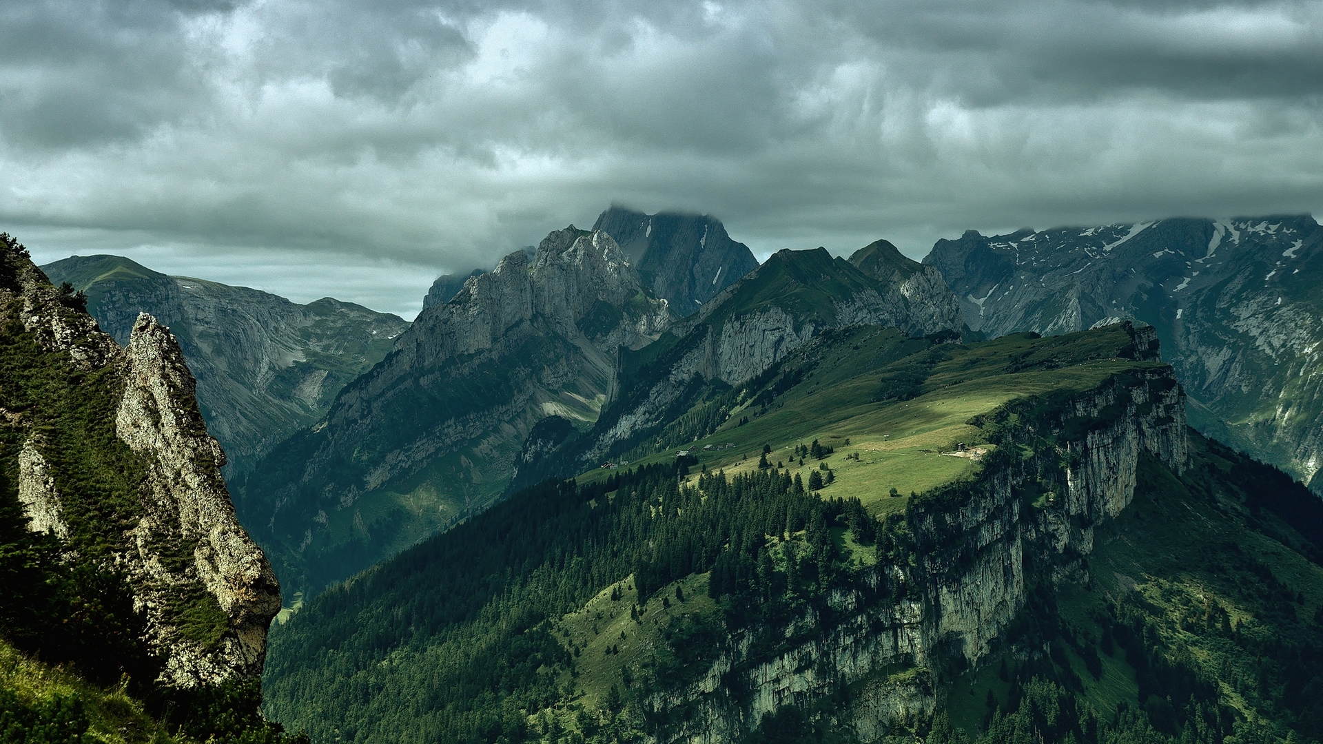 Mountain range with dramatic clouds HD Wallpaper
