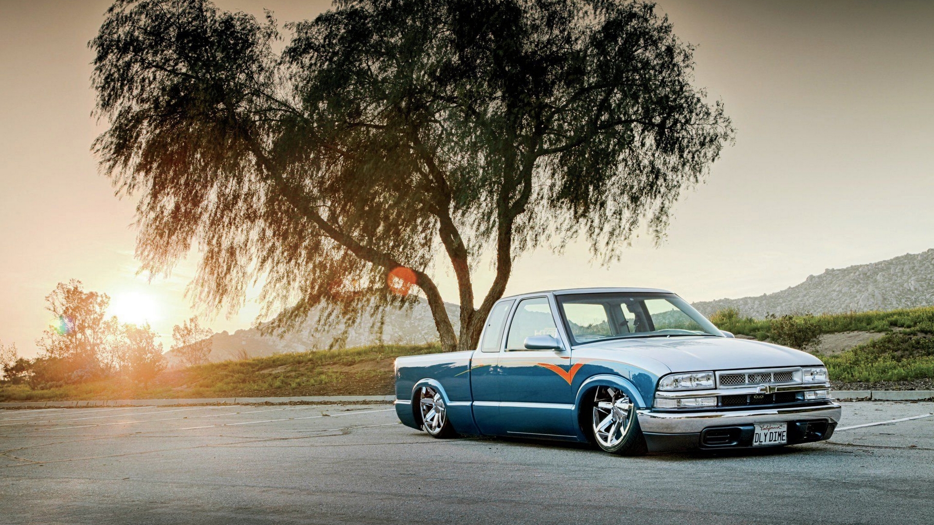 Lowered 1998 GM Truck at Sunset HD Wallpaper