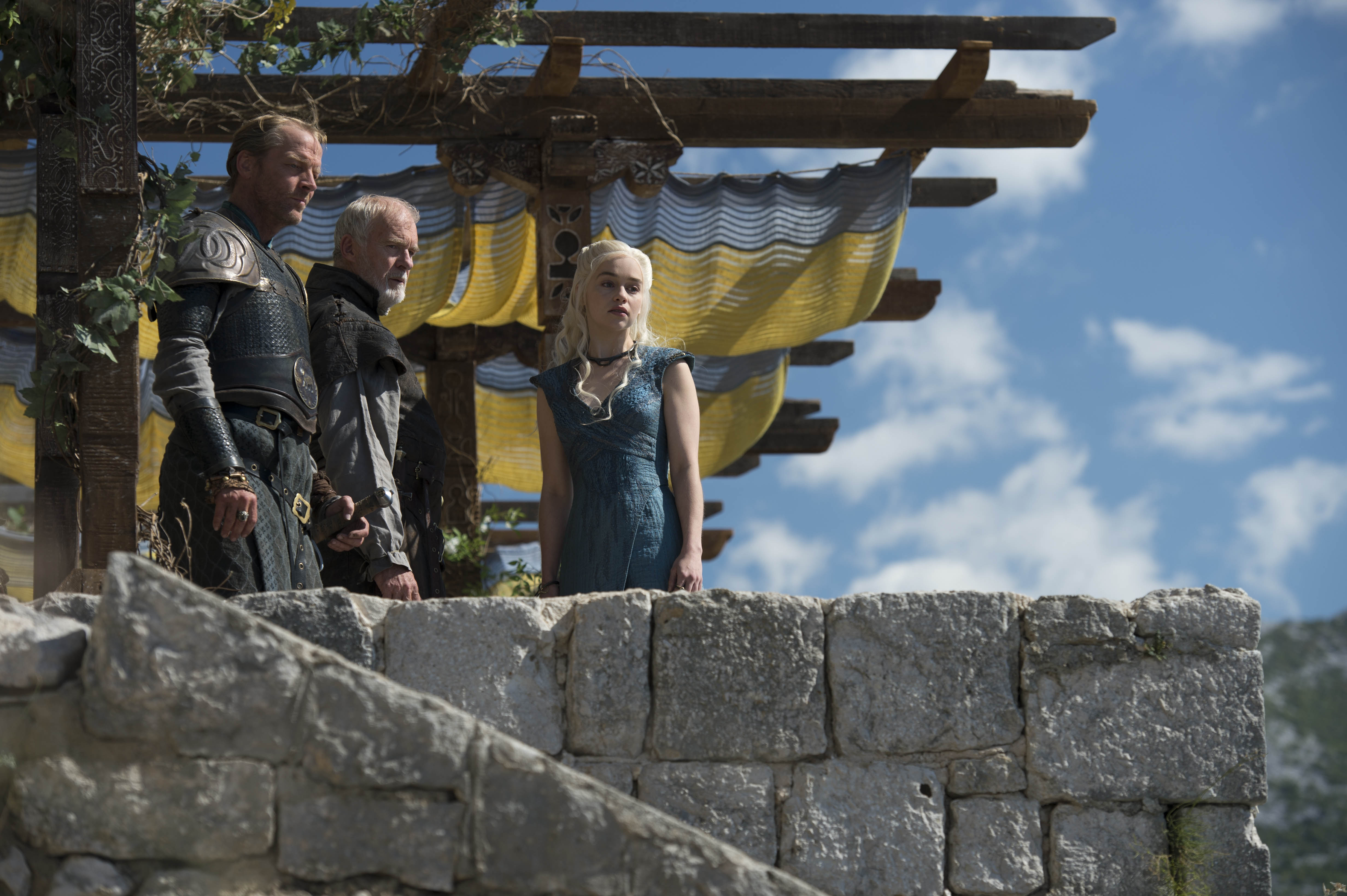 Jorah Mormont and Daenerys Targaryen HD Wallpaper