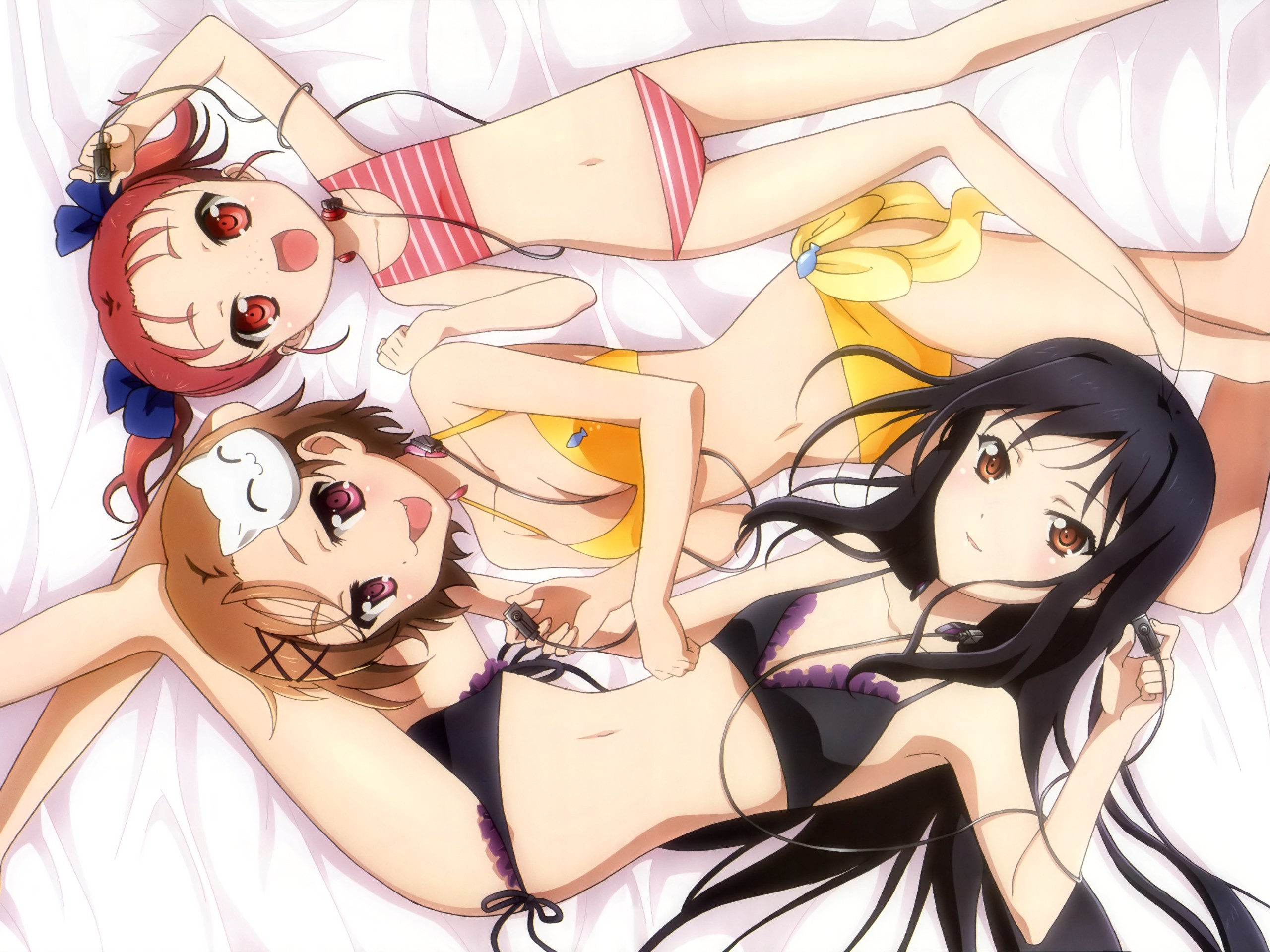 Three girls in bikinis lying down HD Wallpaper