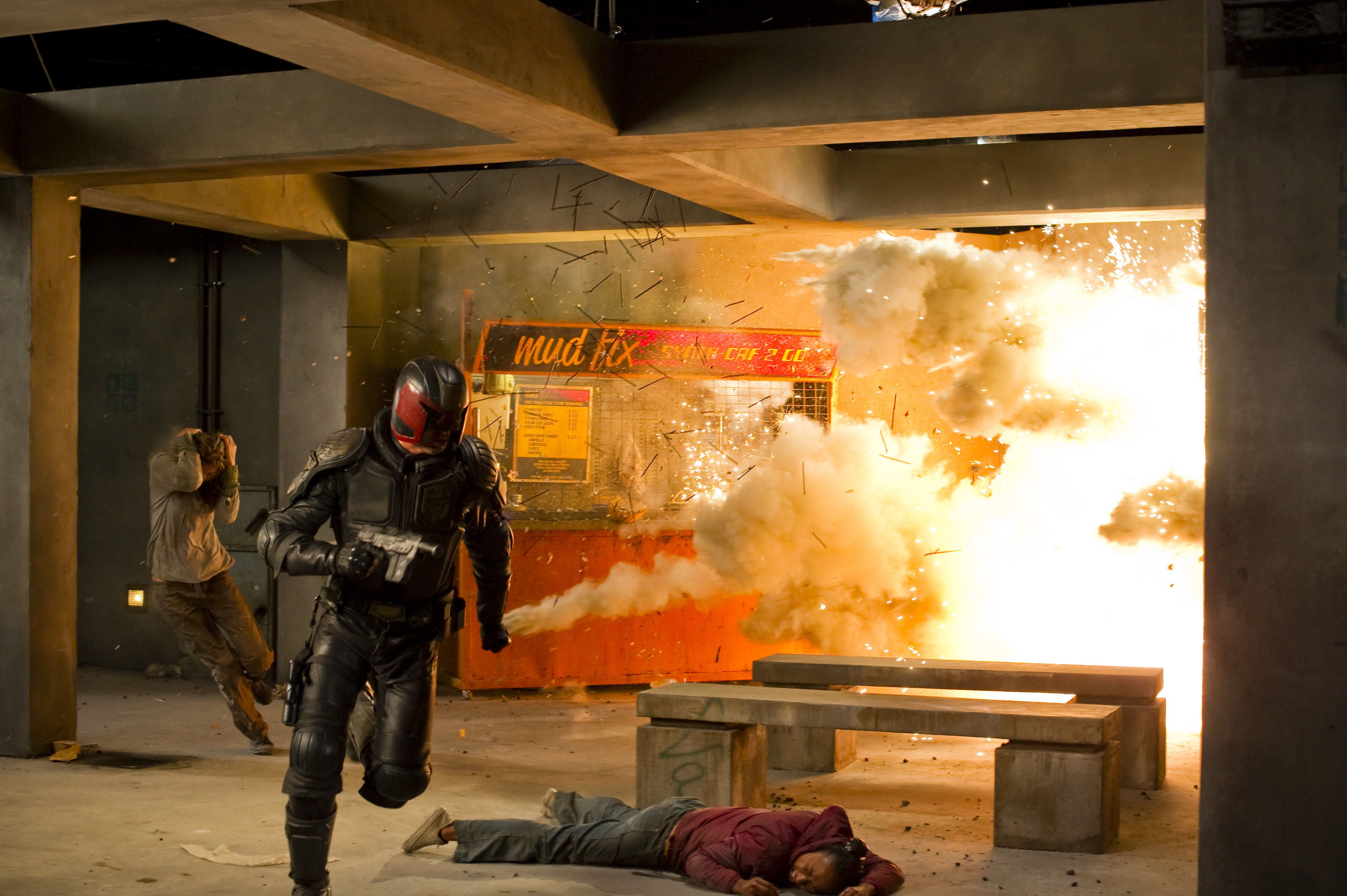 Judge Dredd in an explosion HD Wallpaper