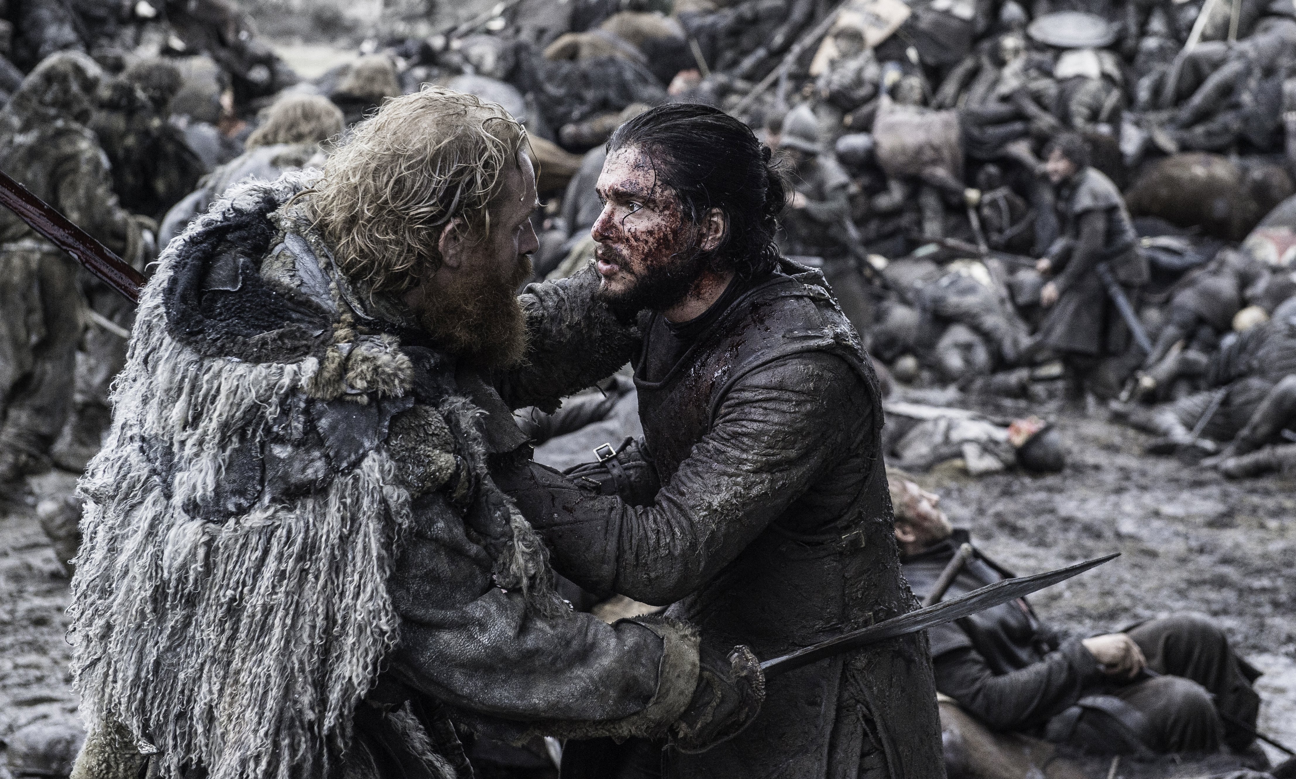 Tormund Giantsbane and Jon Snow in battle HD Wallpaper