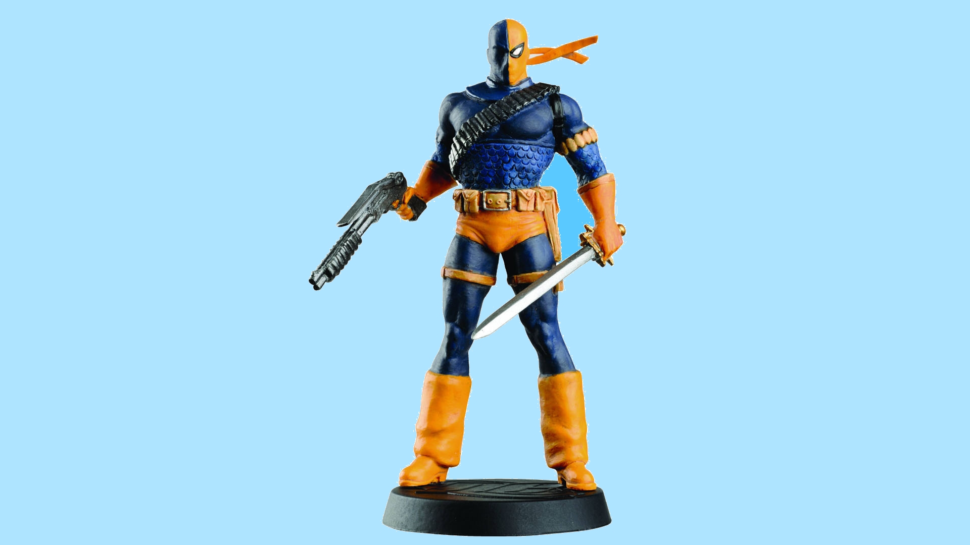 Deathstroke from DC Comics holding a gun and sword HD Wallpaper