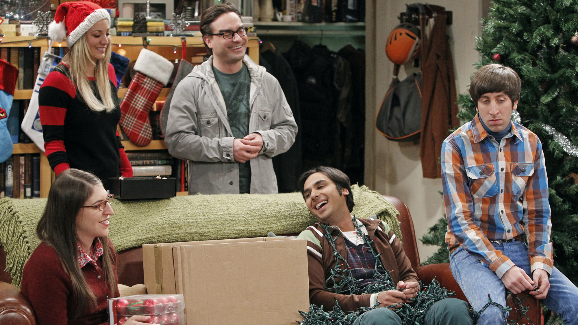 The Big Bang Theory: Christmas with the Gang HD Wallpaper