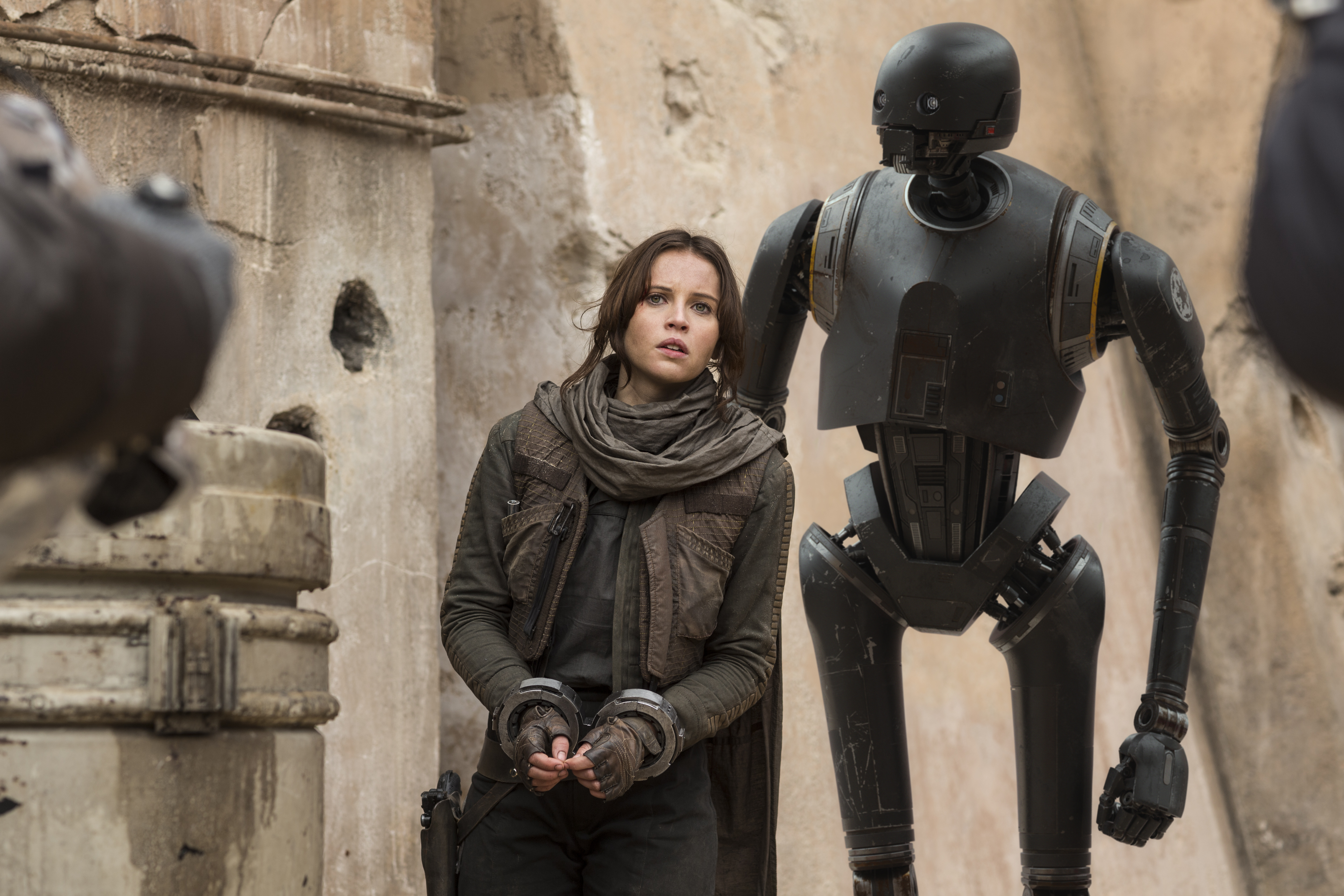 Jyn Erso and K-2SO from Rogue One HD Wallpaper