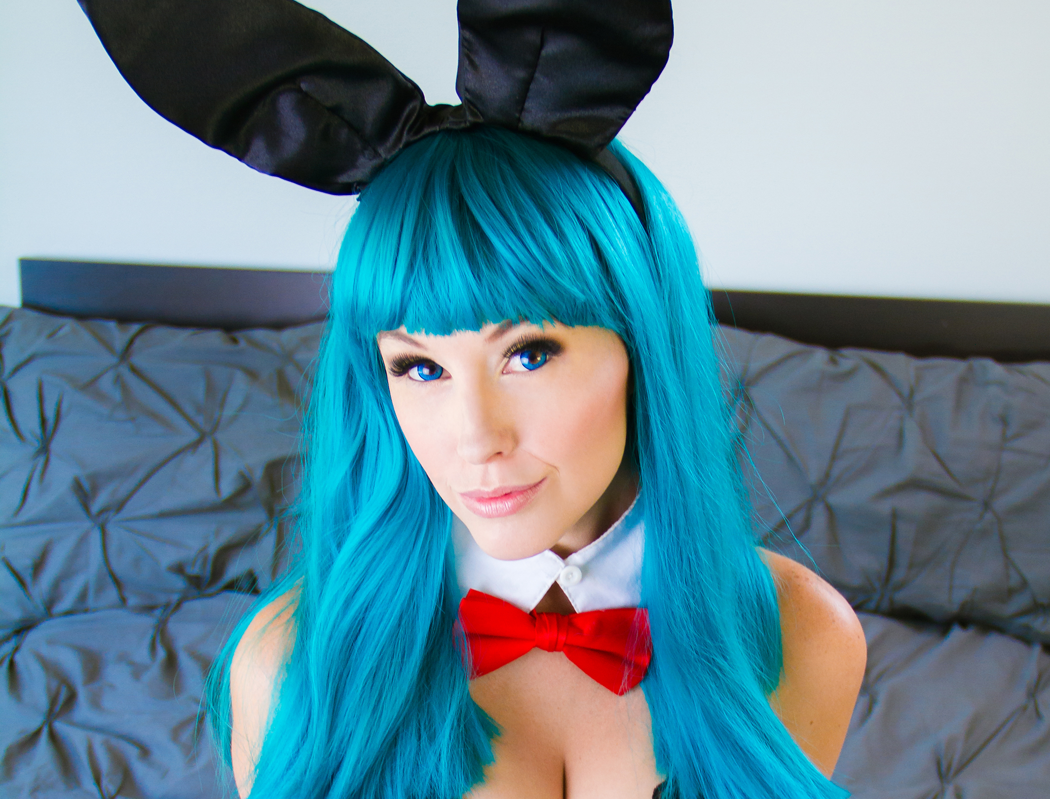 Bulma from Dragon Ball wearing bunny ears HD Wallpaper
