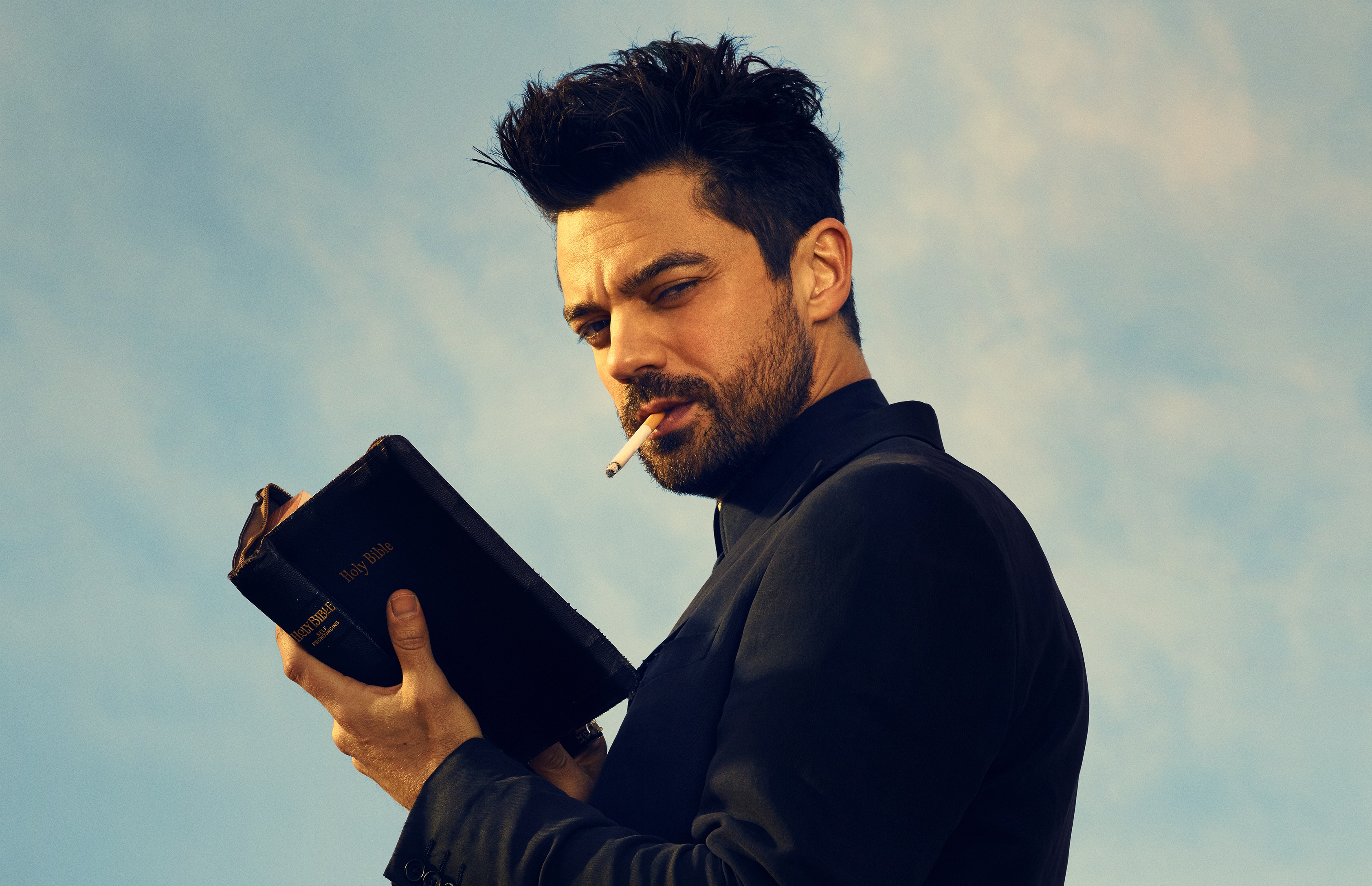 Jesse Custer holding a Bible and smoking HD Wallpaper
