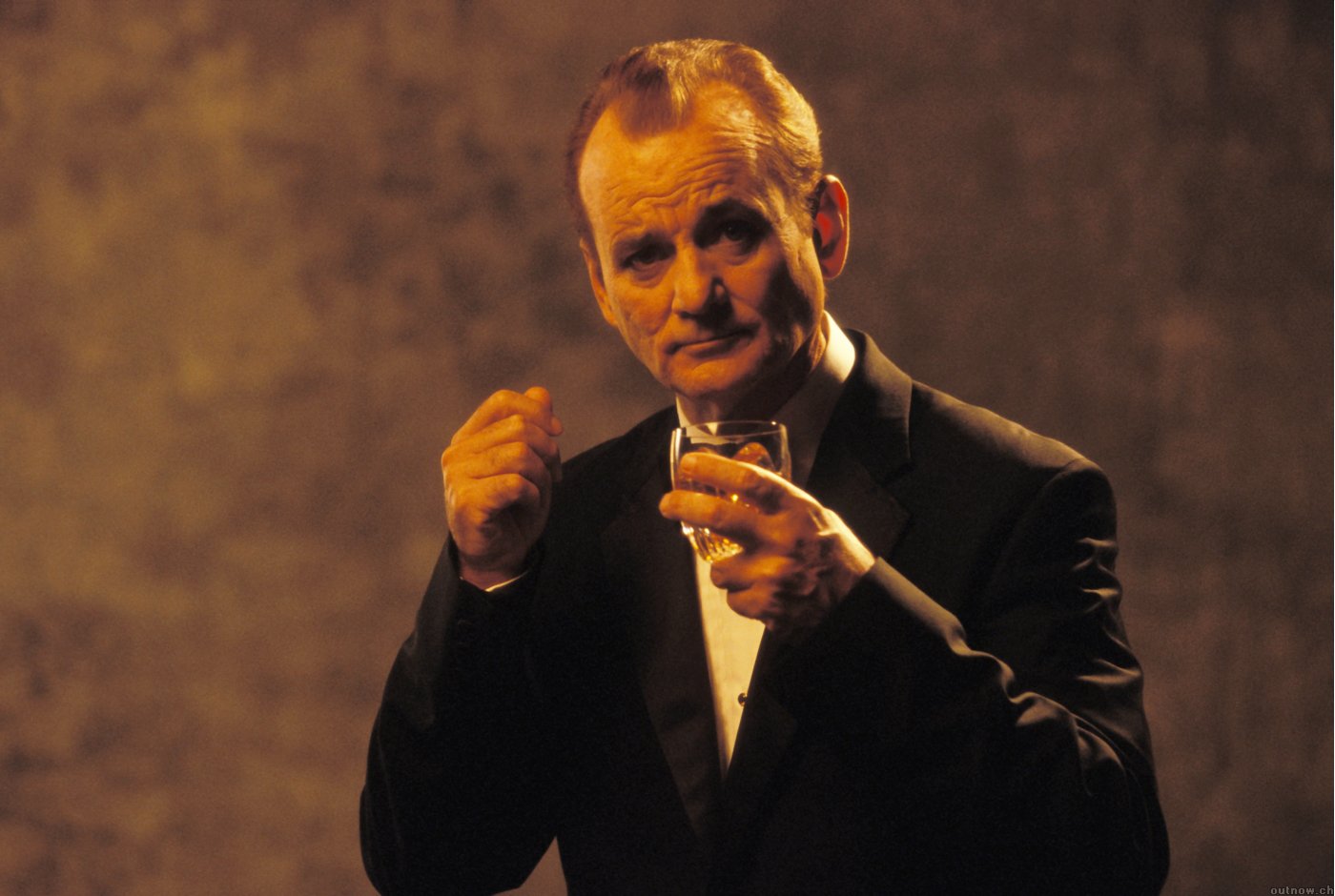 Bill Murray in a tuxedo holding a drink HD Wallpaper