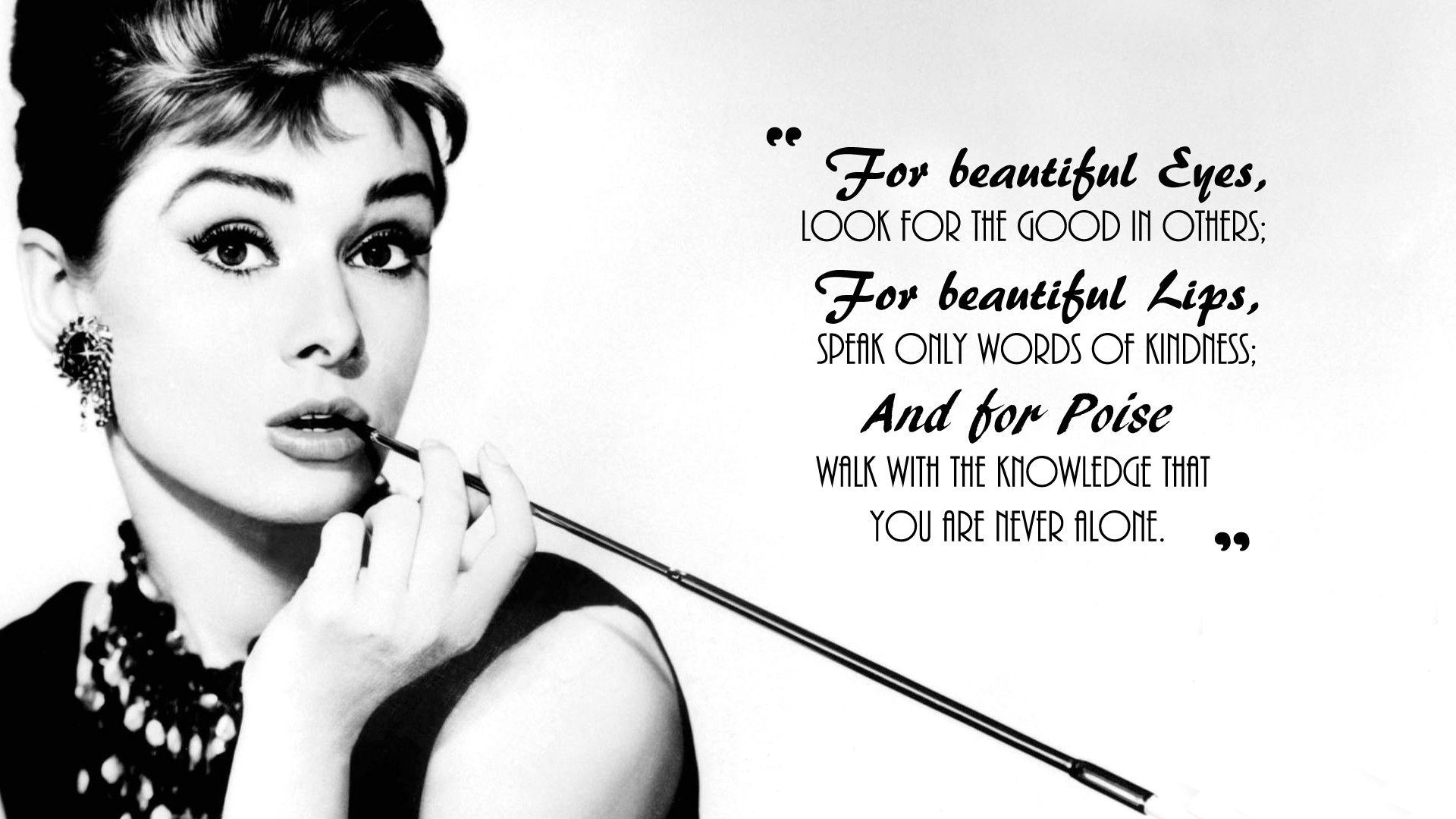 Audrey Hepburn quote about beauty and poise HD Wallpaper