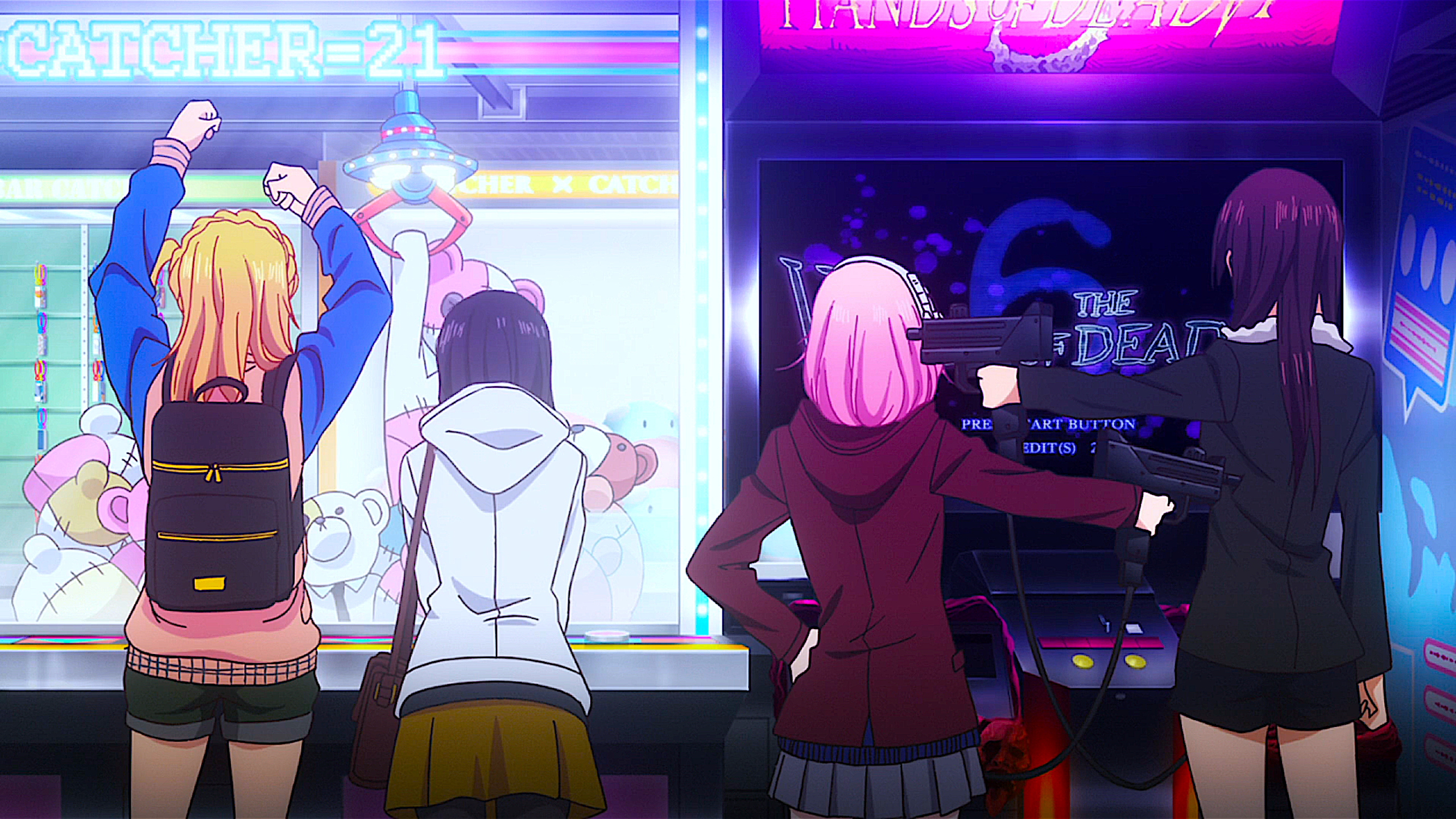 Girls playing arcade games HD Wallpaper