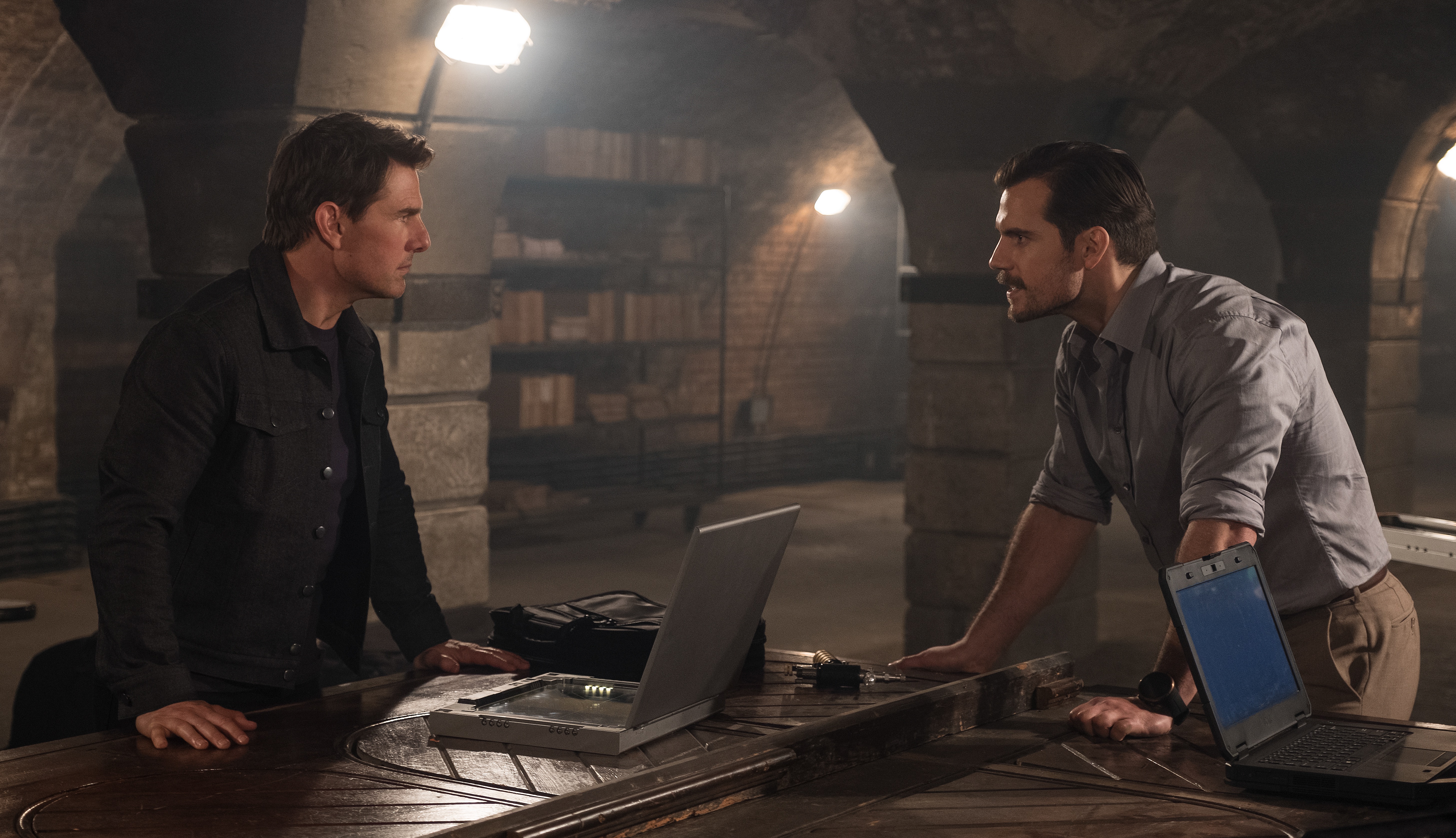 Ethan Hunt from Mission: Impossible HD Wallpaper
