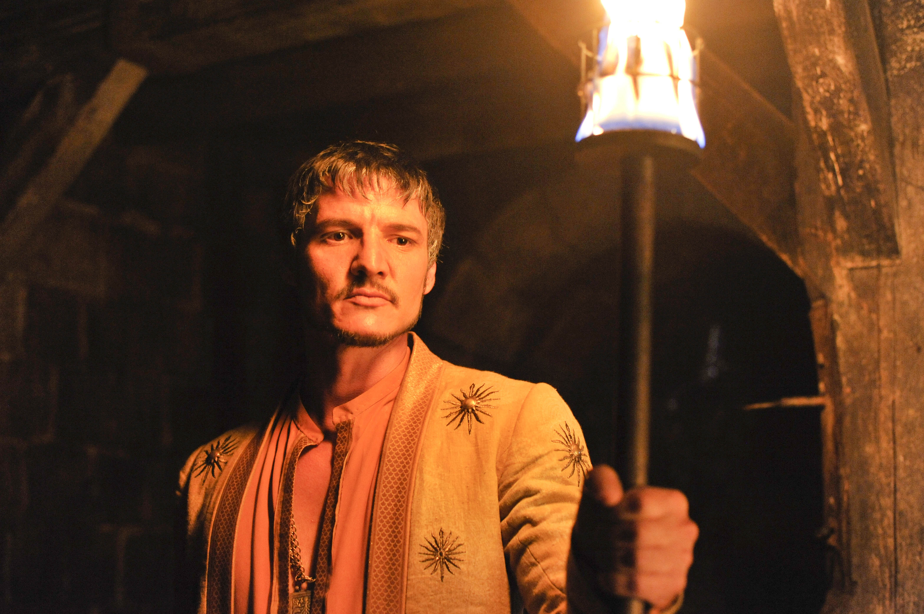 Oberyn Martell holding a torch HD Wallpaper