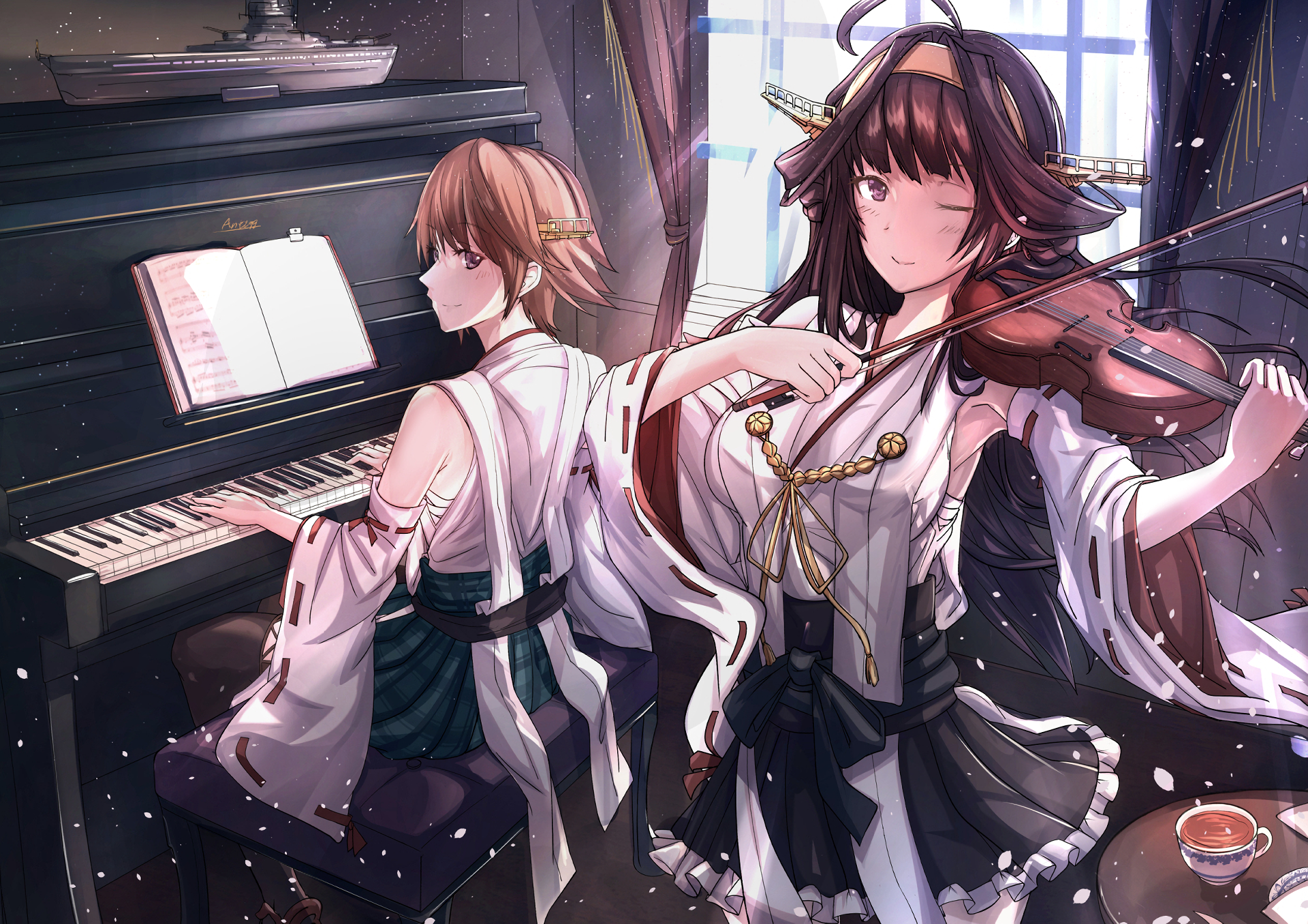 Hiei from Kancolle playing piano and violin HD Wallpaper