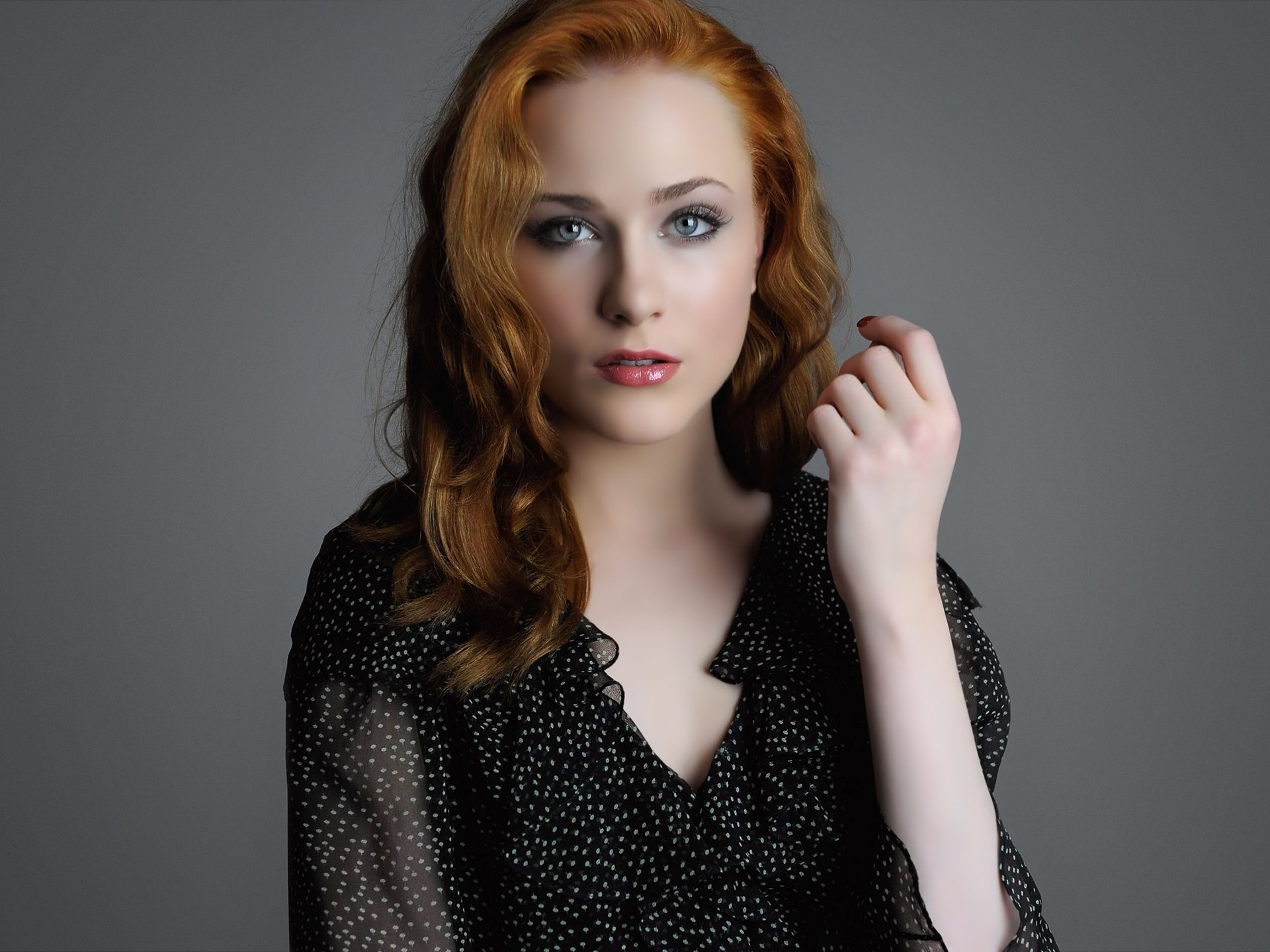 Evan Rachel Wood HD Wallpaper