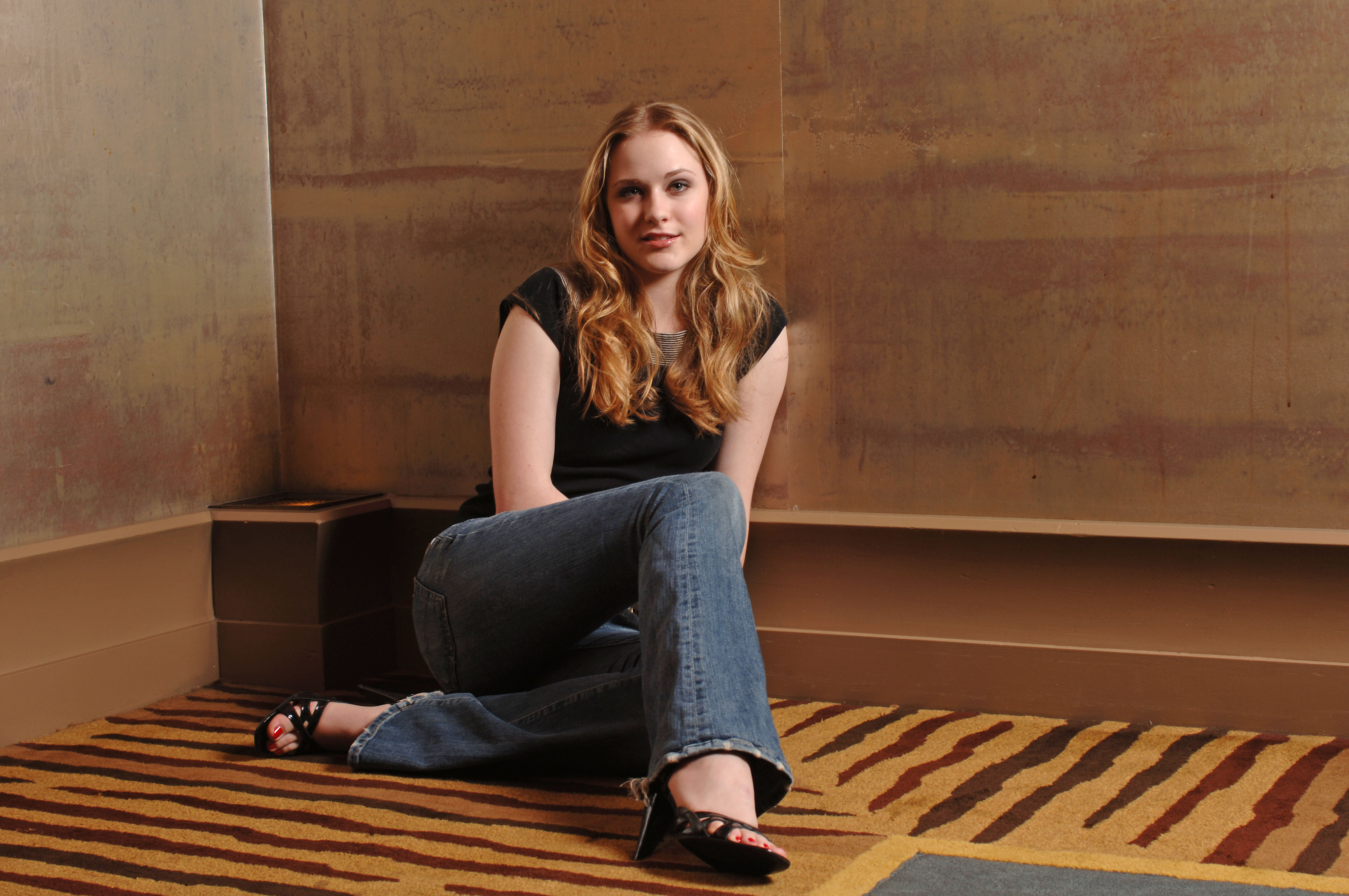 Evan Rachel Wood HD Wallpaper