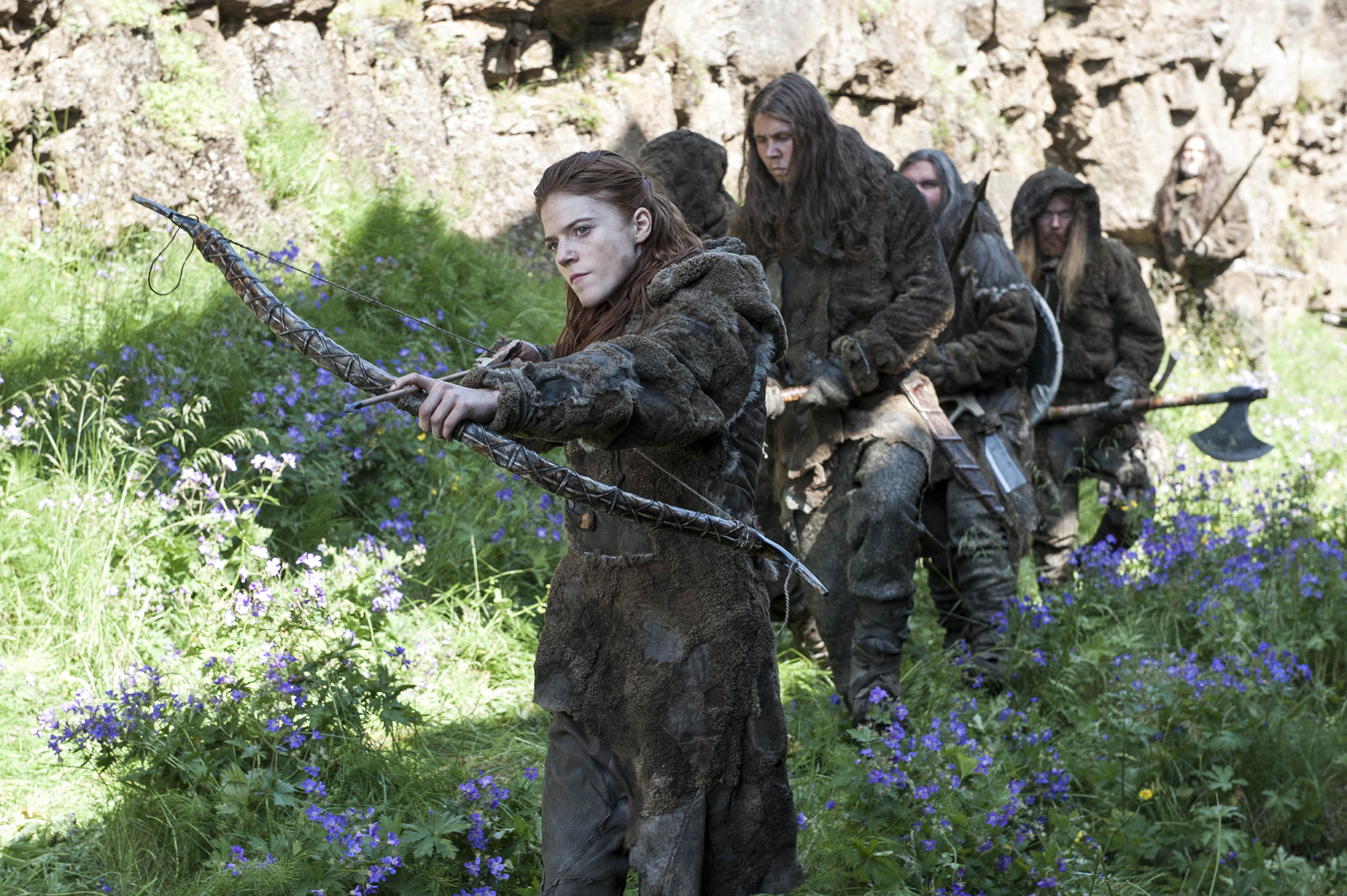 Ygritte from Game of Thrones with bow and arrow HD Wallpaper