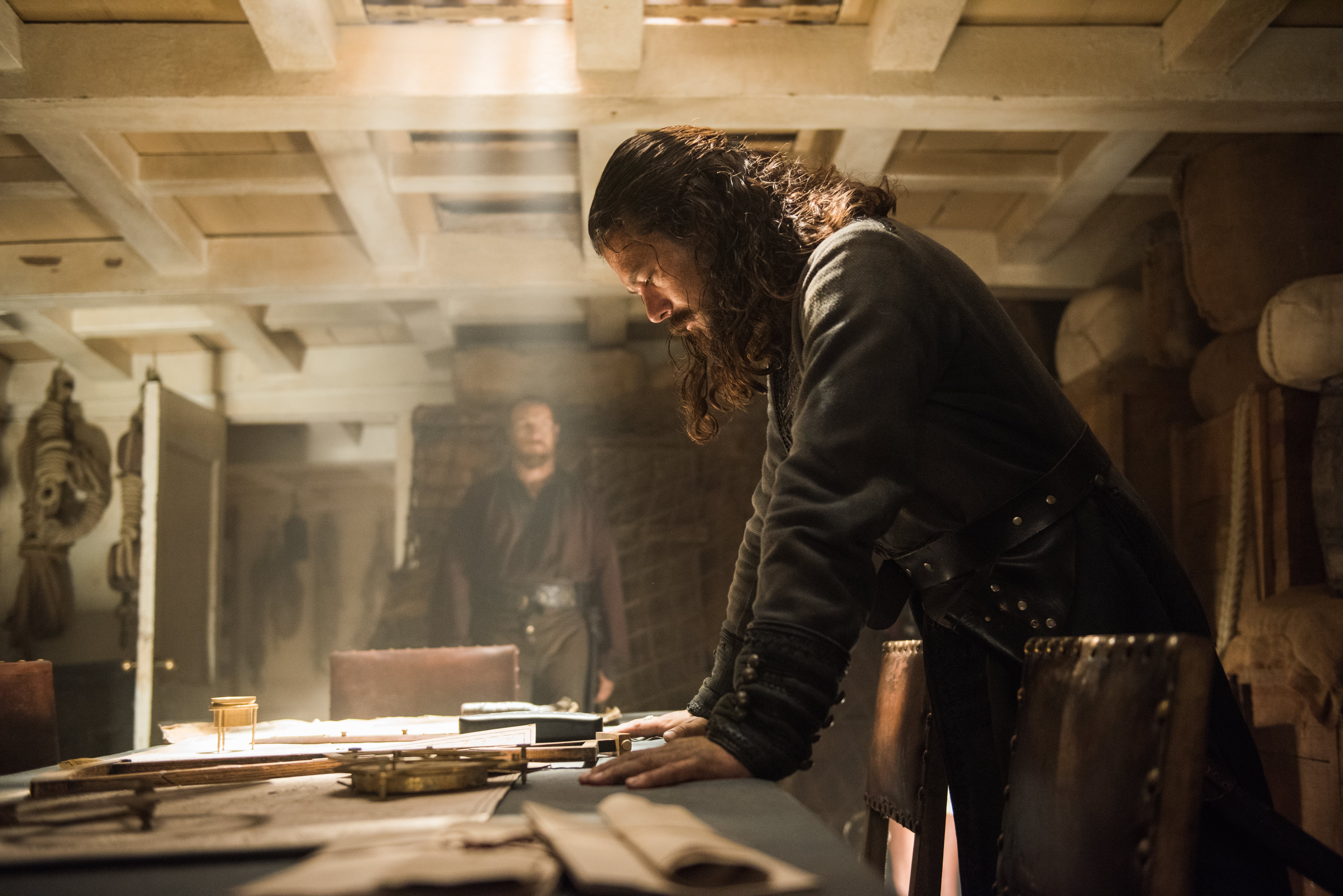 John Silver from Black Sails in a room with another man HD Wallpaper