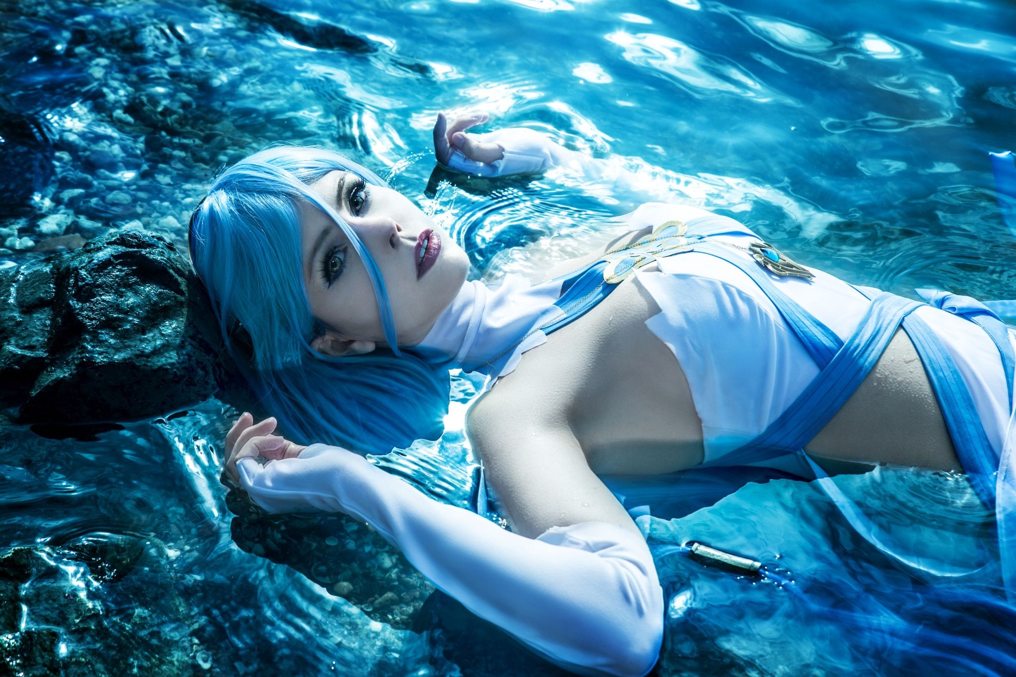 Azura from Fire Emblem lying in water HD Wallpaper