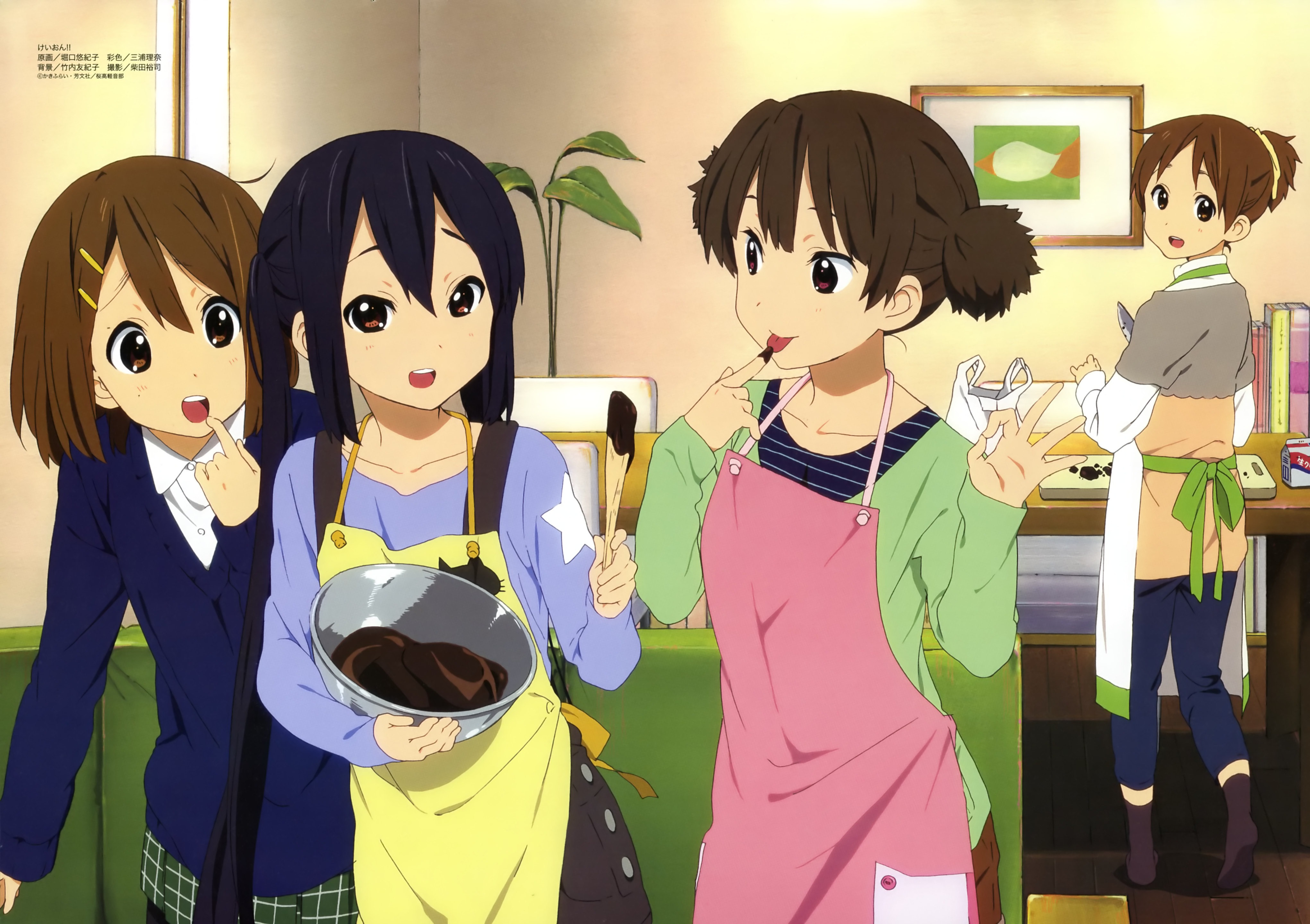 Ui Hirasawa and friends making sweets HD Wallpaper
