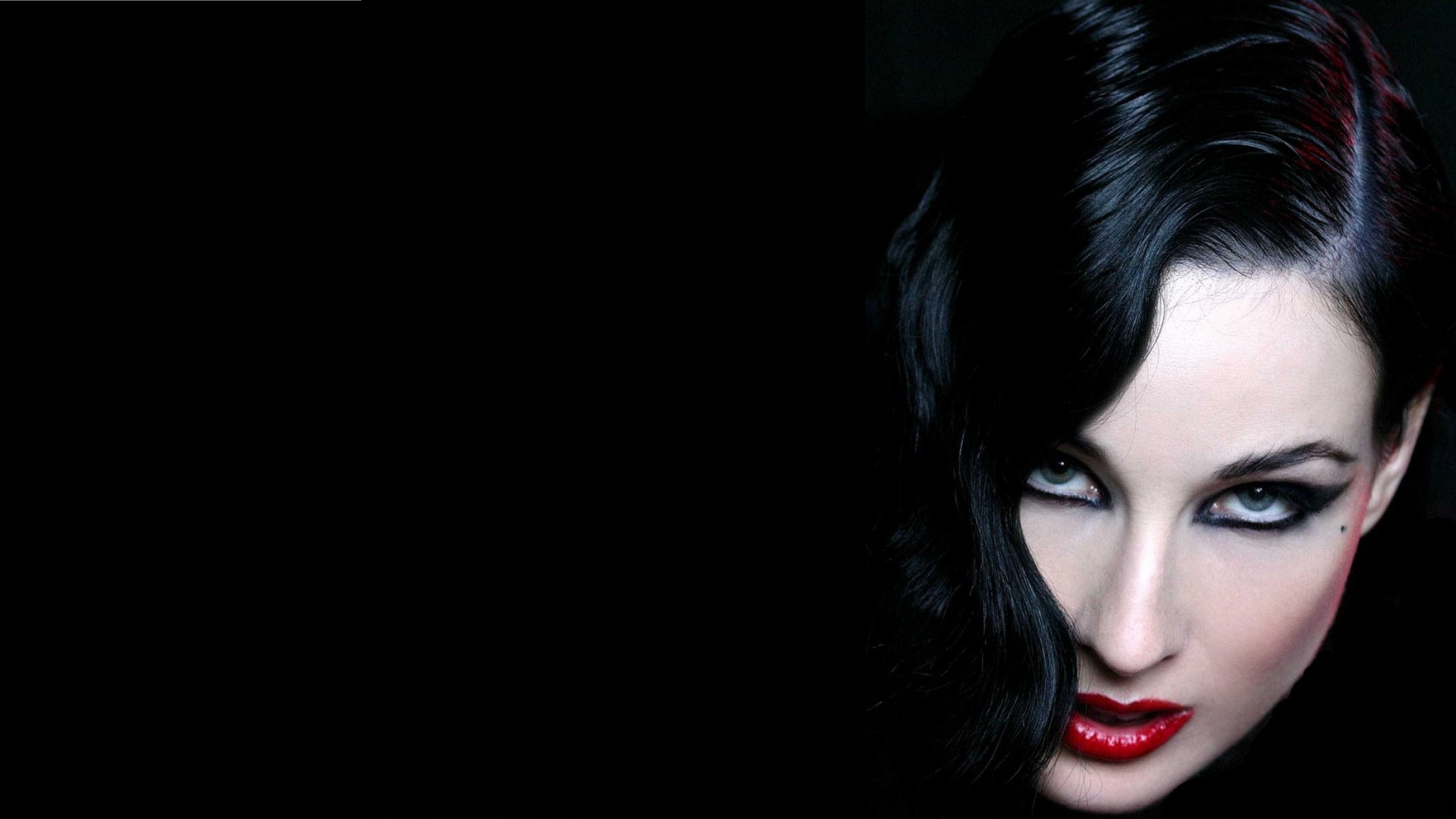 Dita Von Teese HD Wallpaper
