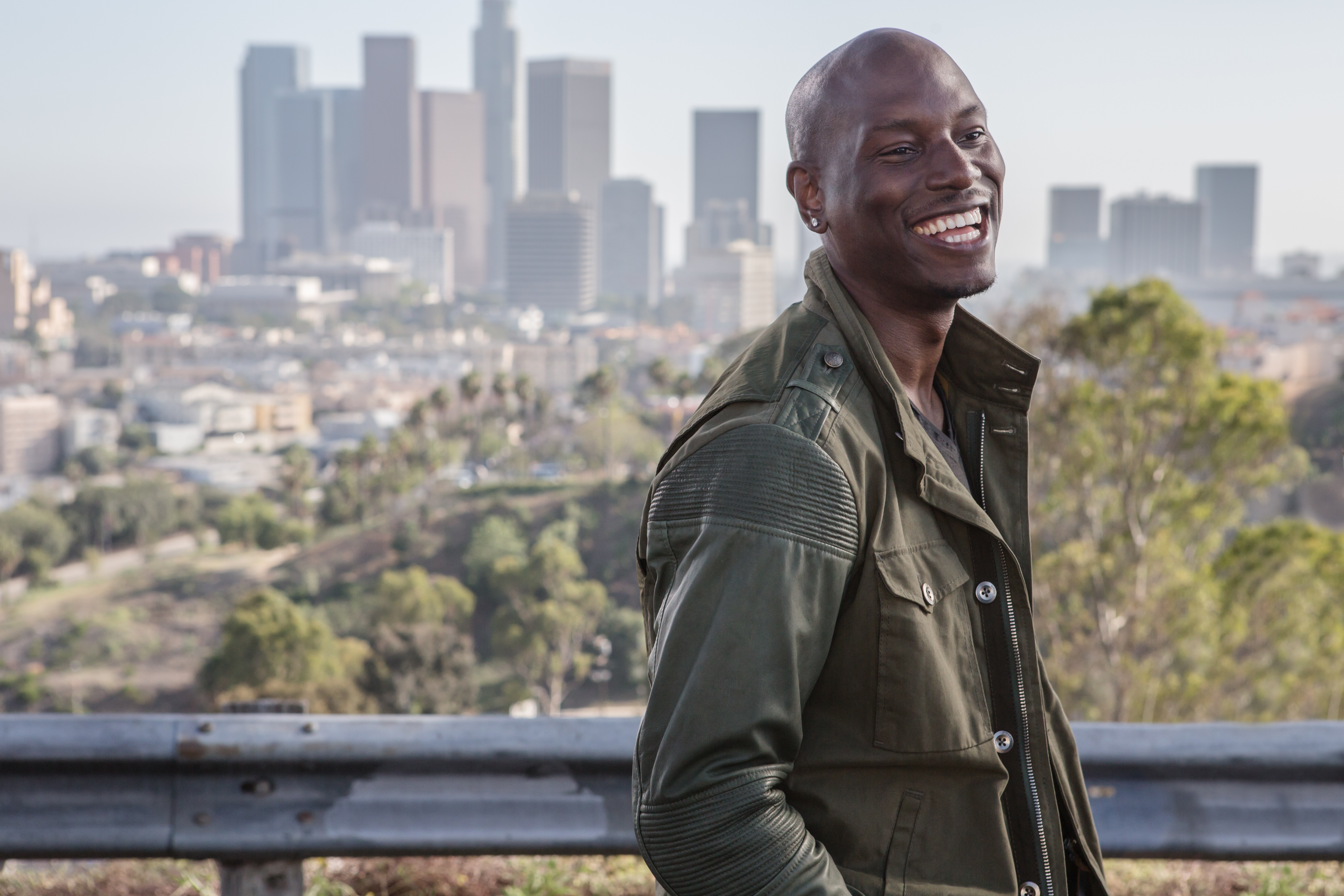 Tyrese Gibson as Roman Pearce in Los Angeles HD Wallpaper