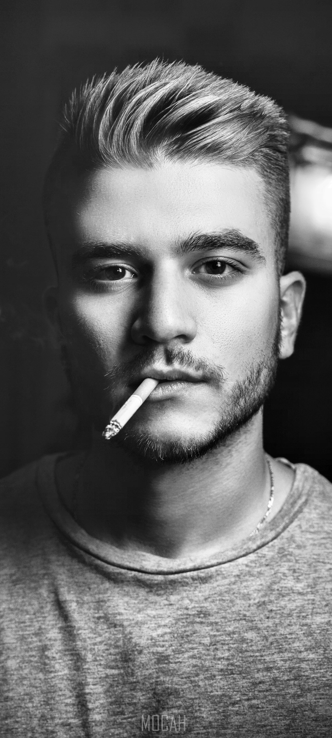 Man smoking cigarette HD Phone Wallpaper