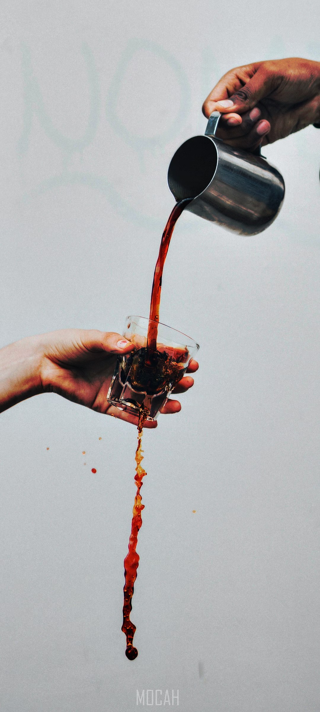 Coffee being poured into a glass HD Phone Wallpaper