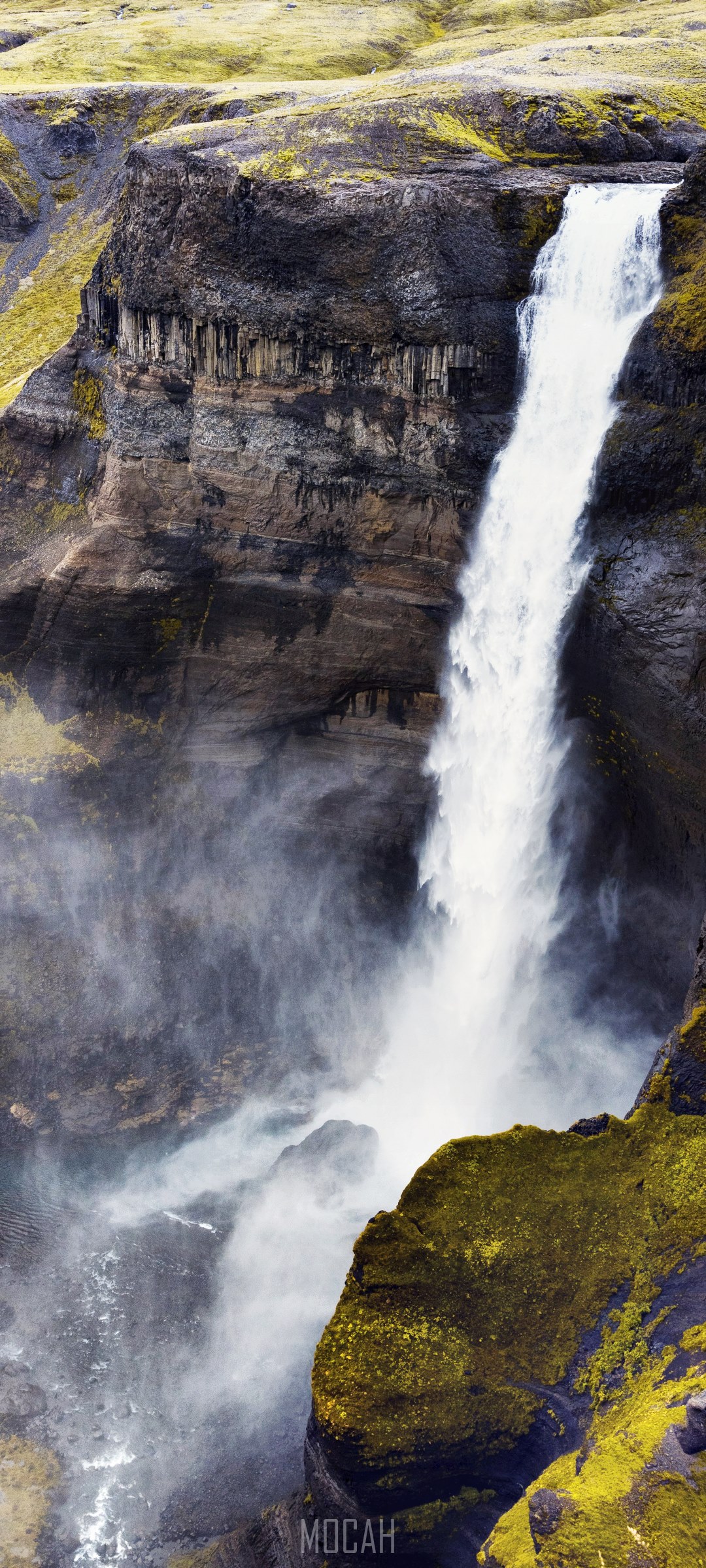 Haifoss Waterfall in Iceland HD Phone Wallpaper