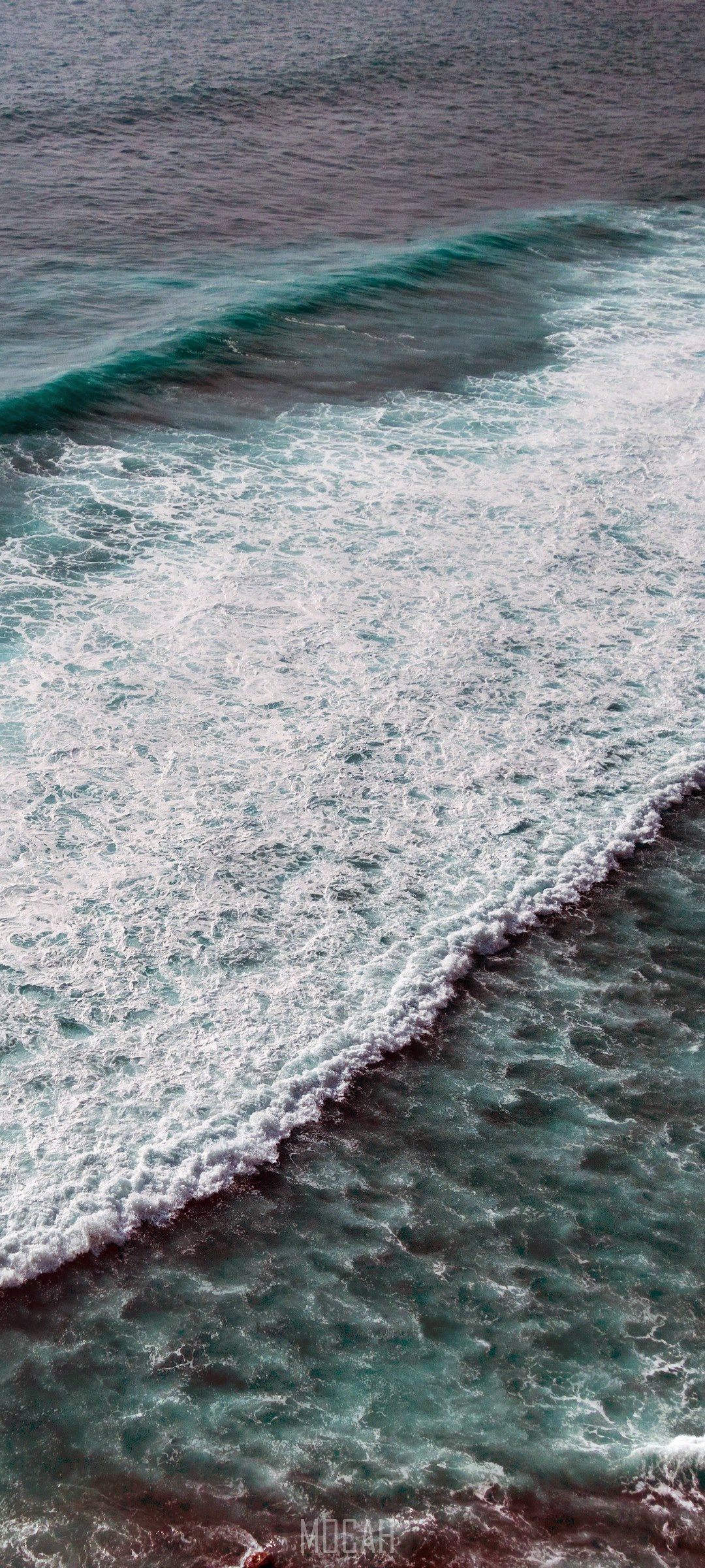 Ocean waves crashing near Uluwatu HD Phone Wallpaper
