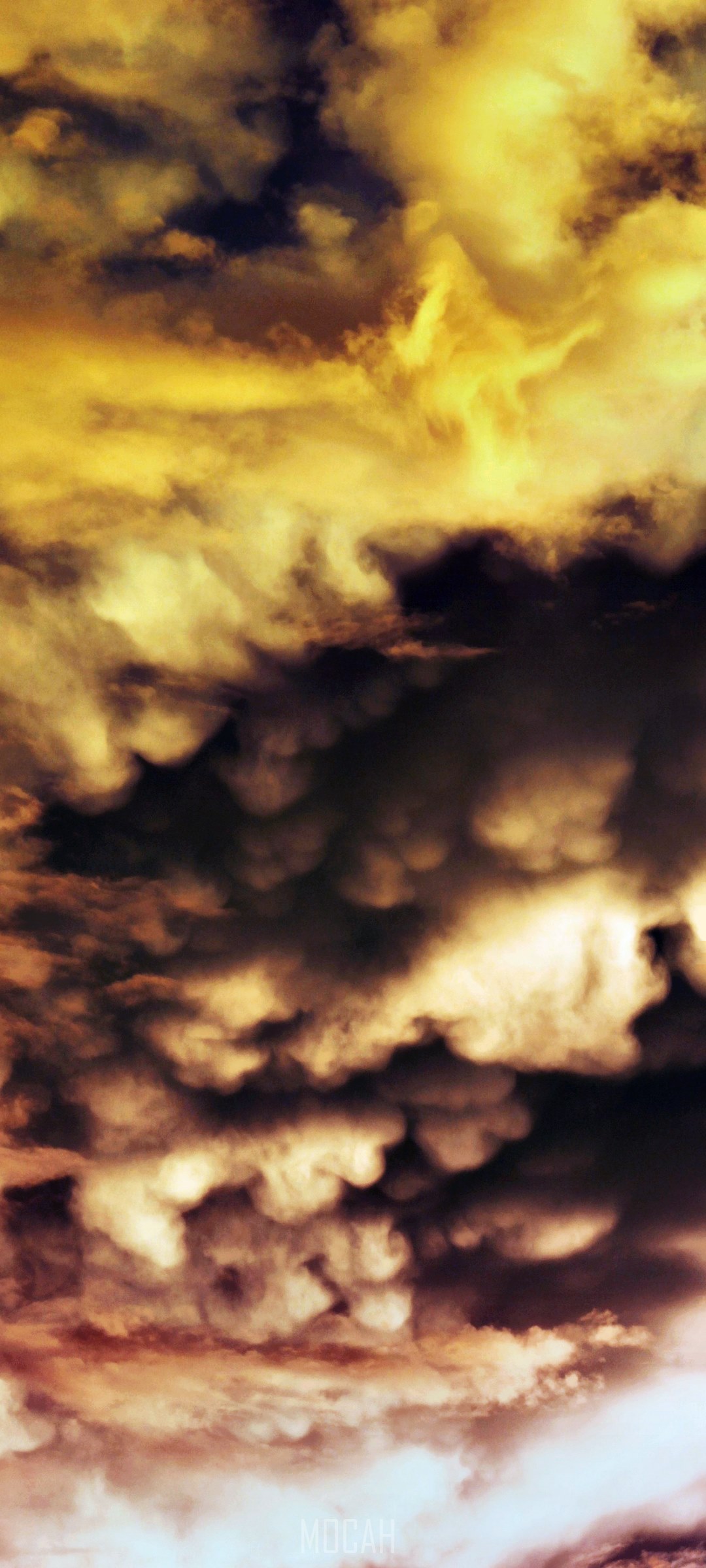 Mammatus clouds at sunset HD Phone Wallpaper