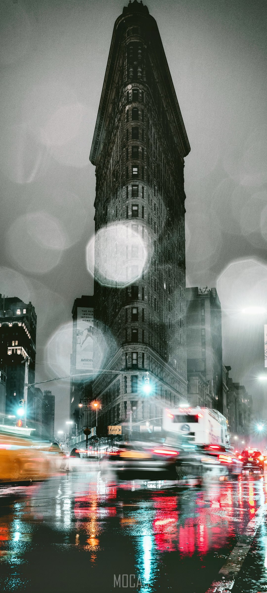 Flatiron Building in New York City on a Rainy Night HD Phone Wallpaper