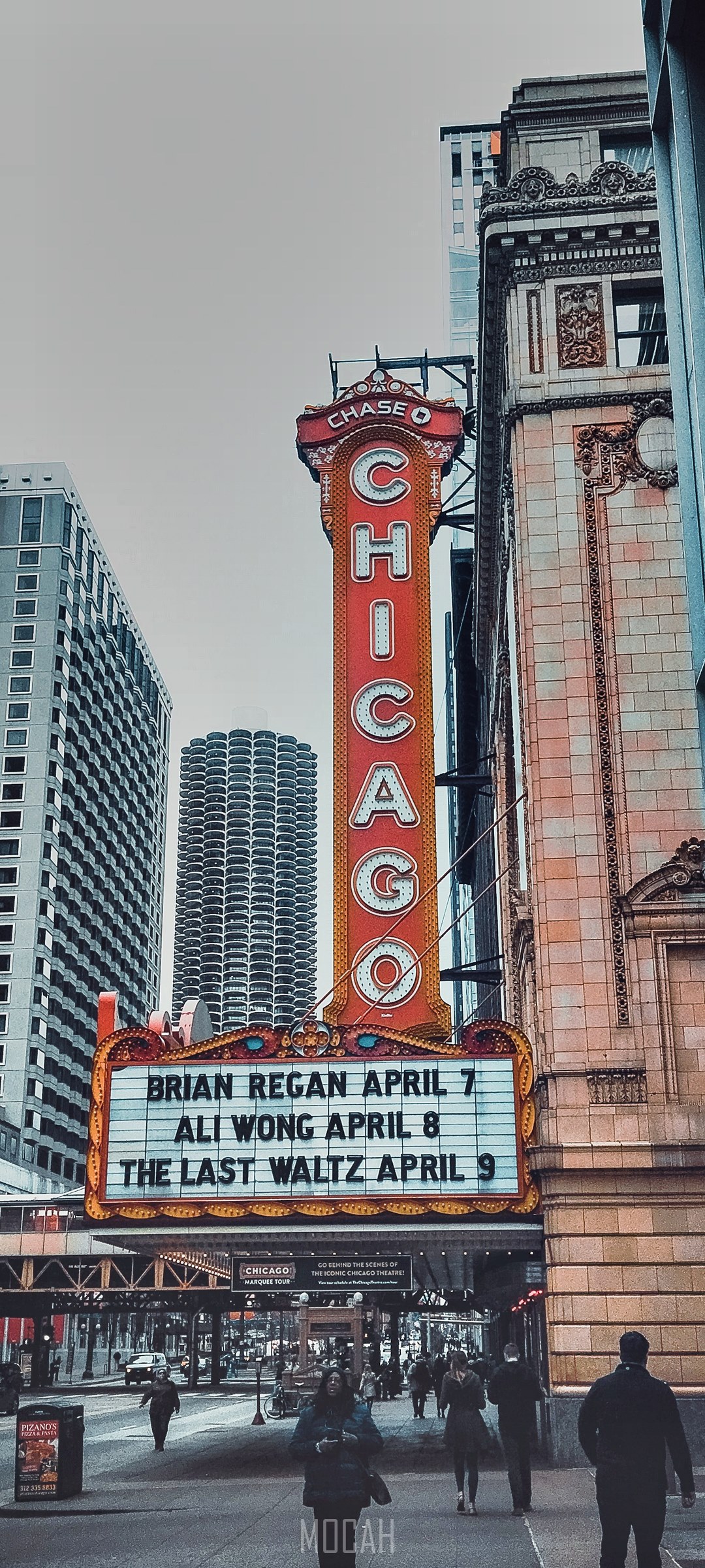 Chicago Theater Marquee with Events HD Phone Wallpaper