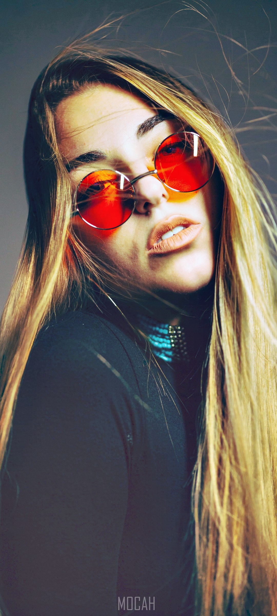 Woman with red sunglasses and blonde hair HD Phone Wallpaper