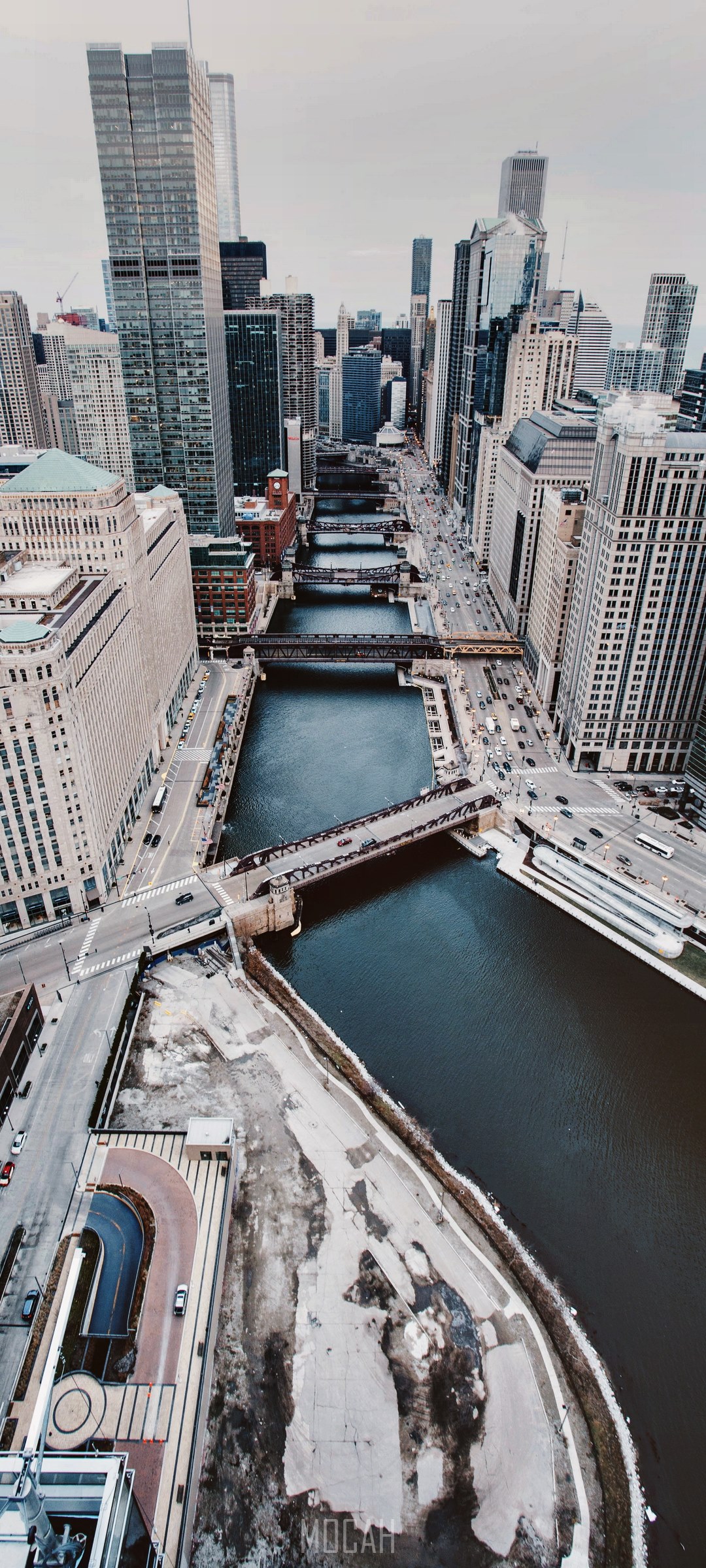 Chicago River and skyscrapers from above HD Phone Wallpaper