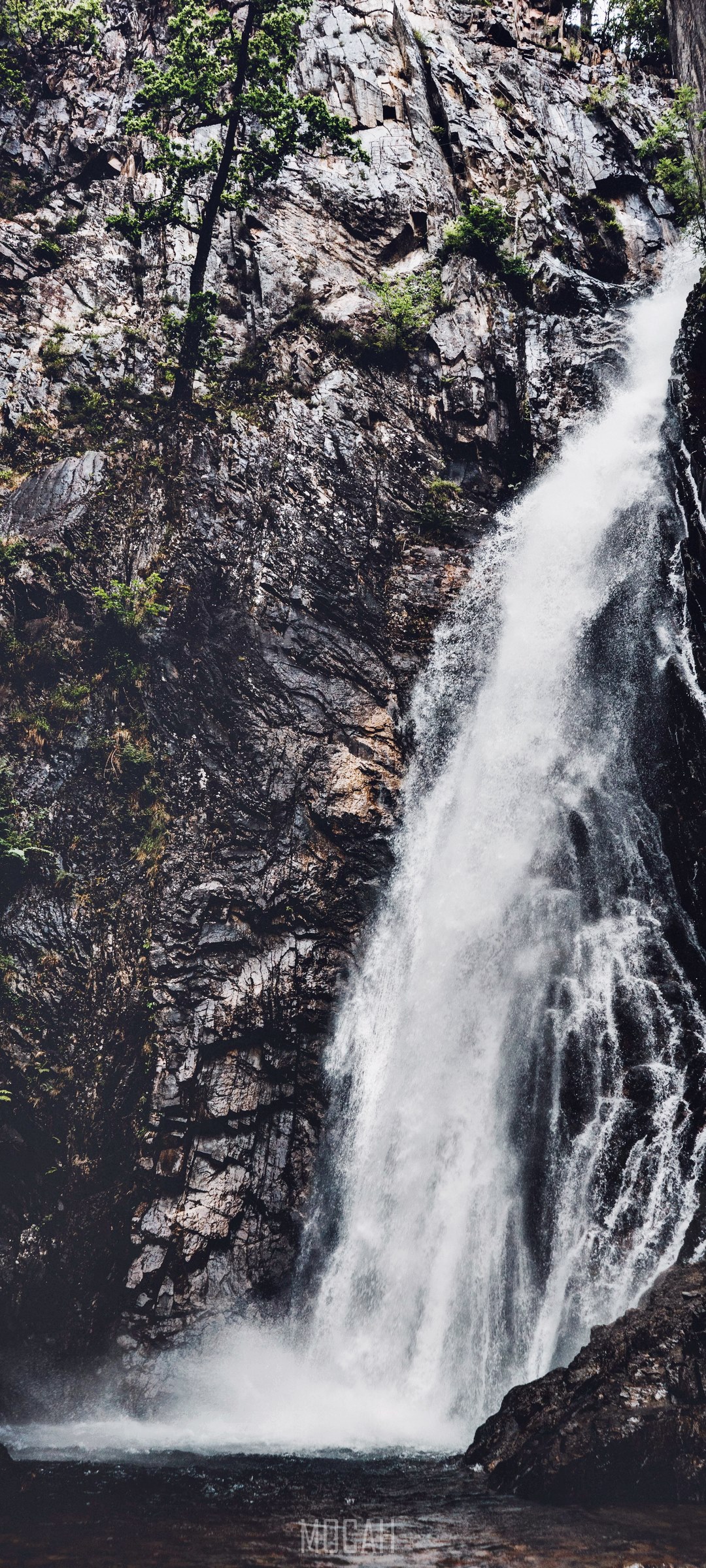 Grey Mares Tail Waterfall HD Phone Wallpaper